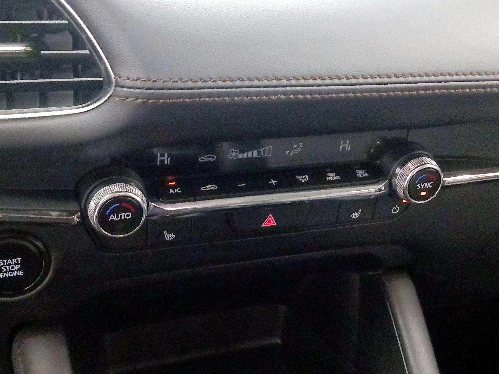 Thumbnail: 2025 Mazda Mazda3 - 15