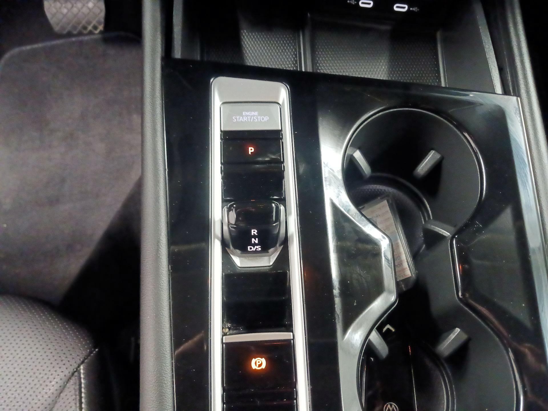 Thumbnail: 2024 Volkswagen Atlas - 15