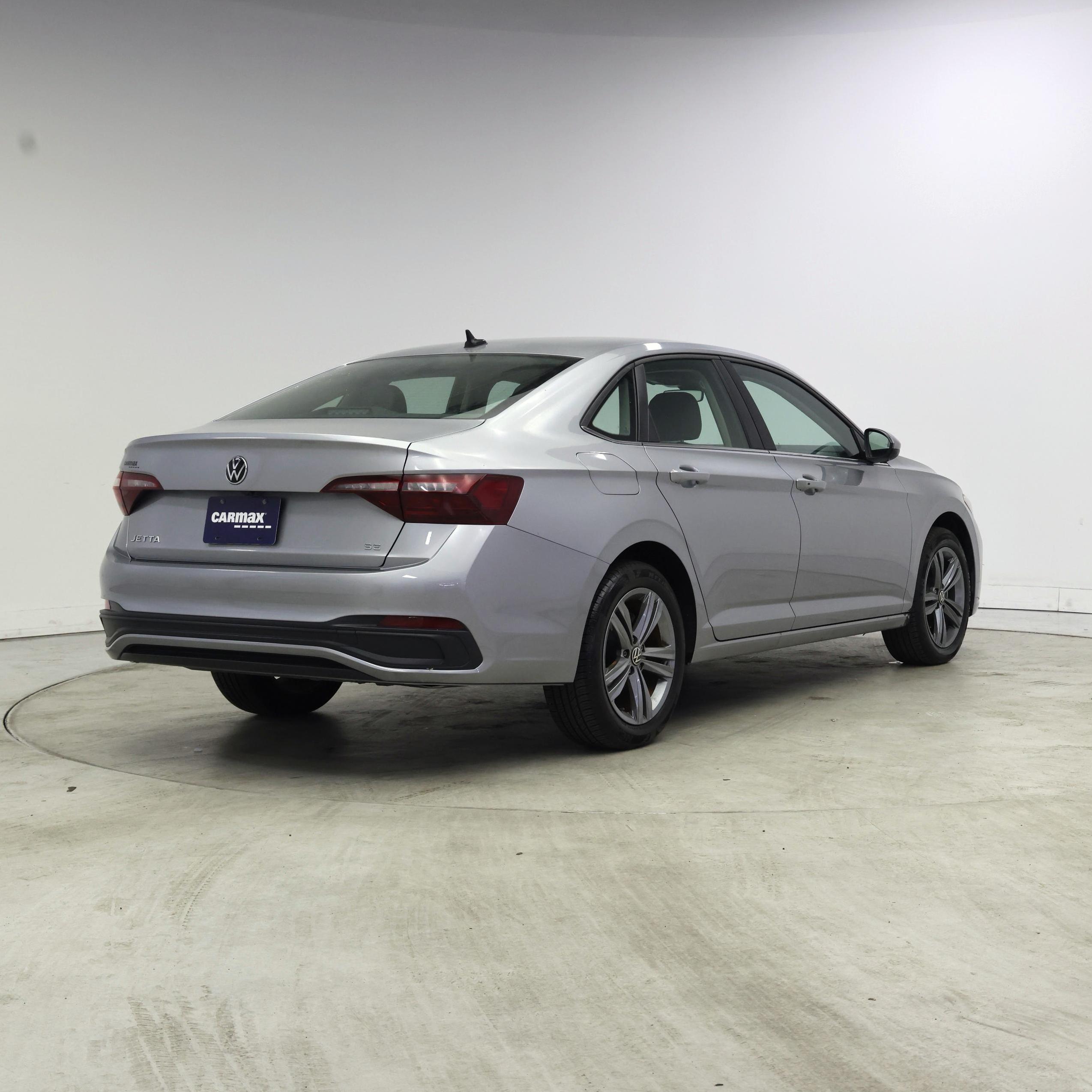 Thumbnail: 2024 Volkswagen Jetta - 8