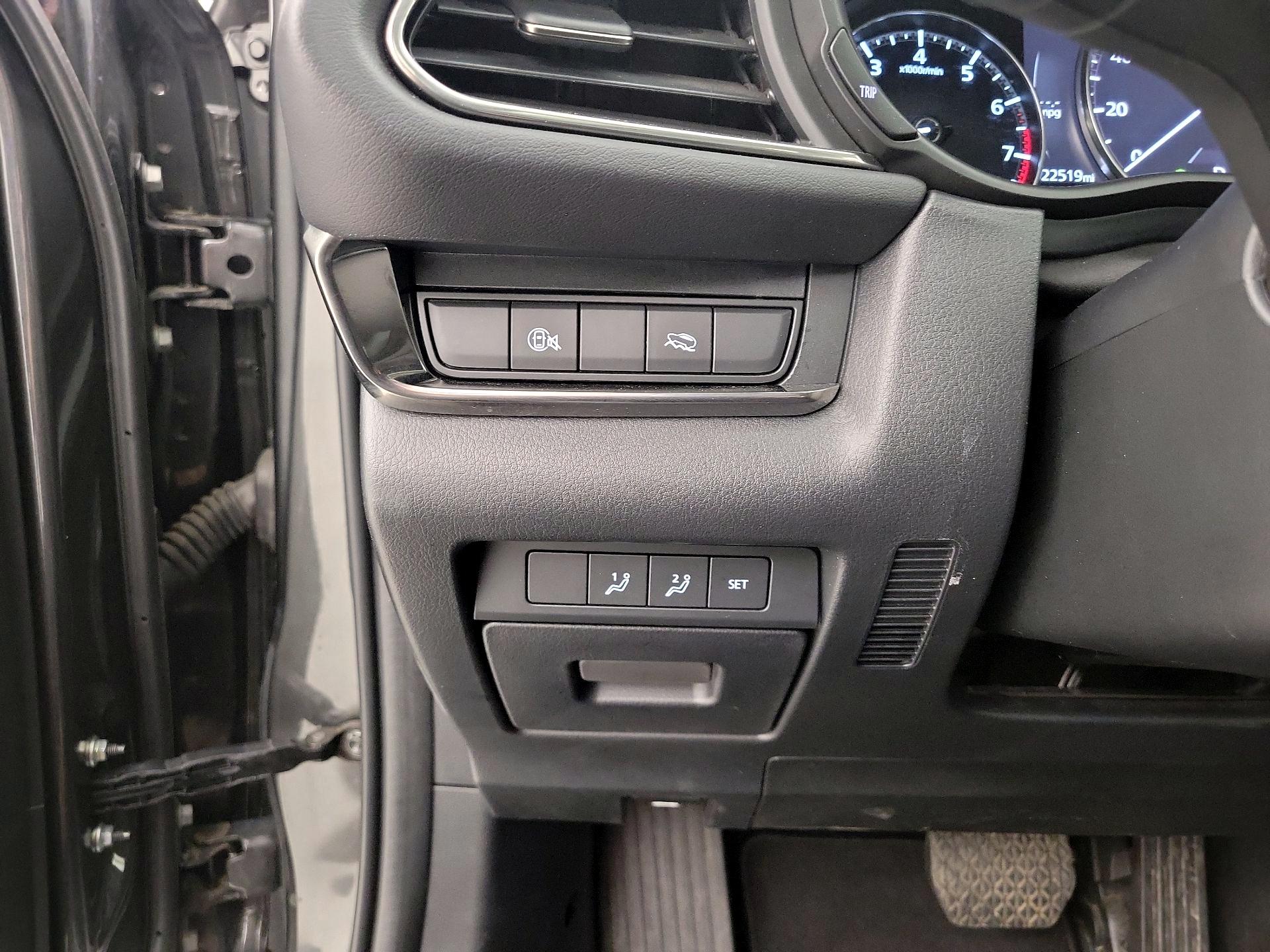 Thumbnail: 2025 Mazda CX-30 - 13