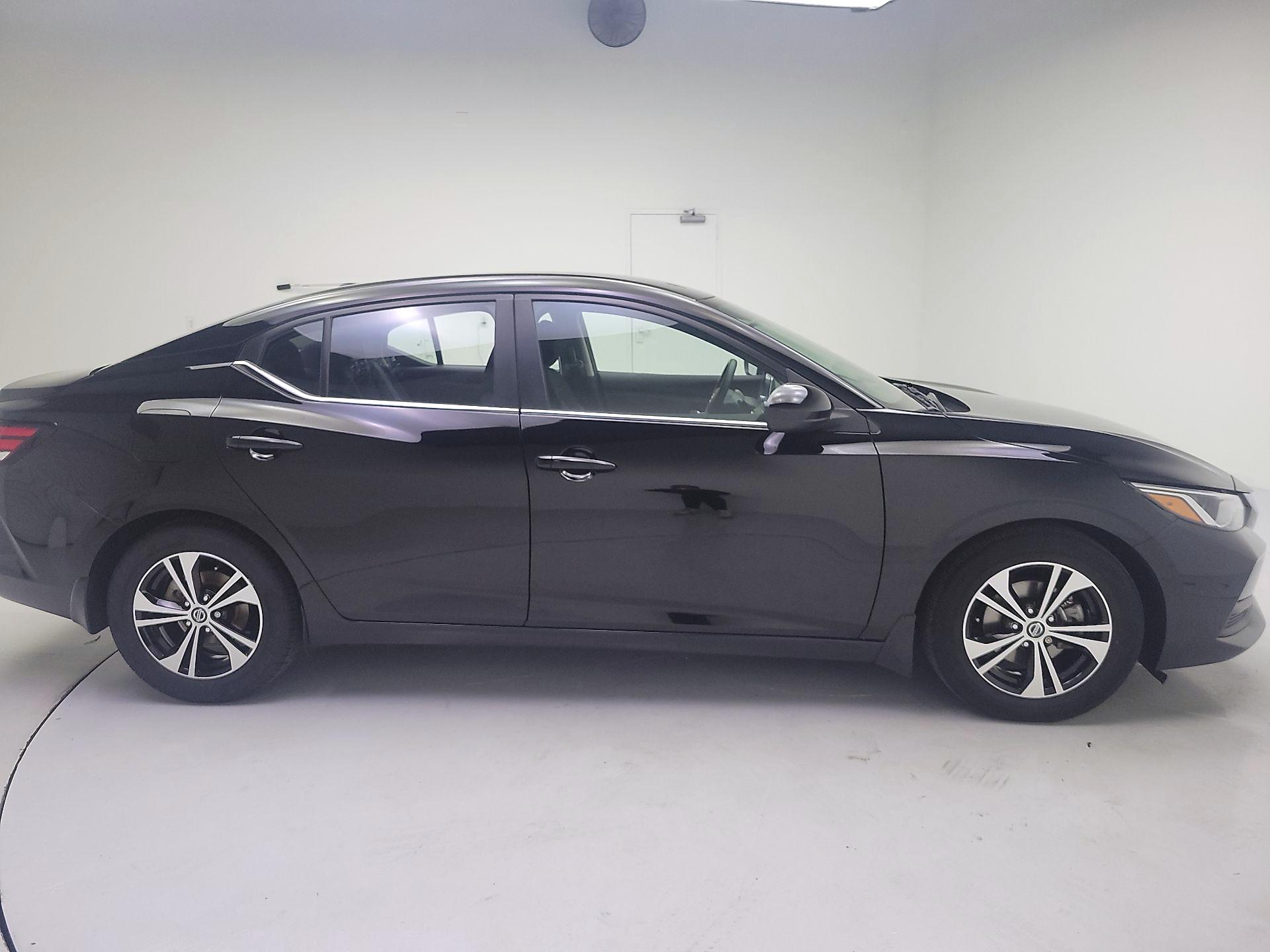 Thumbnail: 2023 Nissan Sentra - 4
