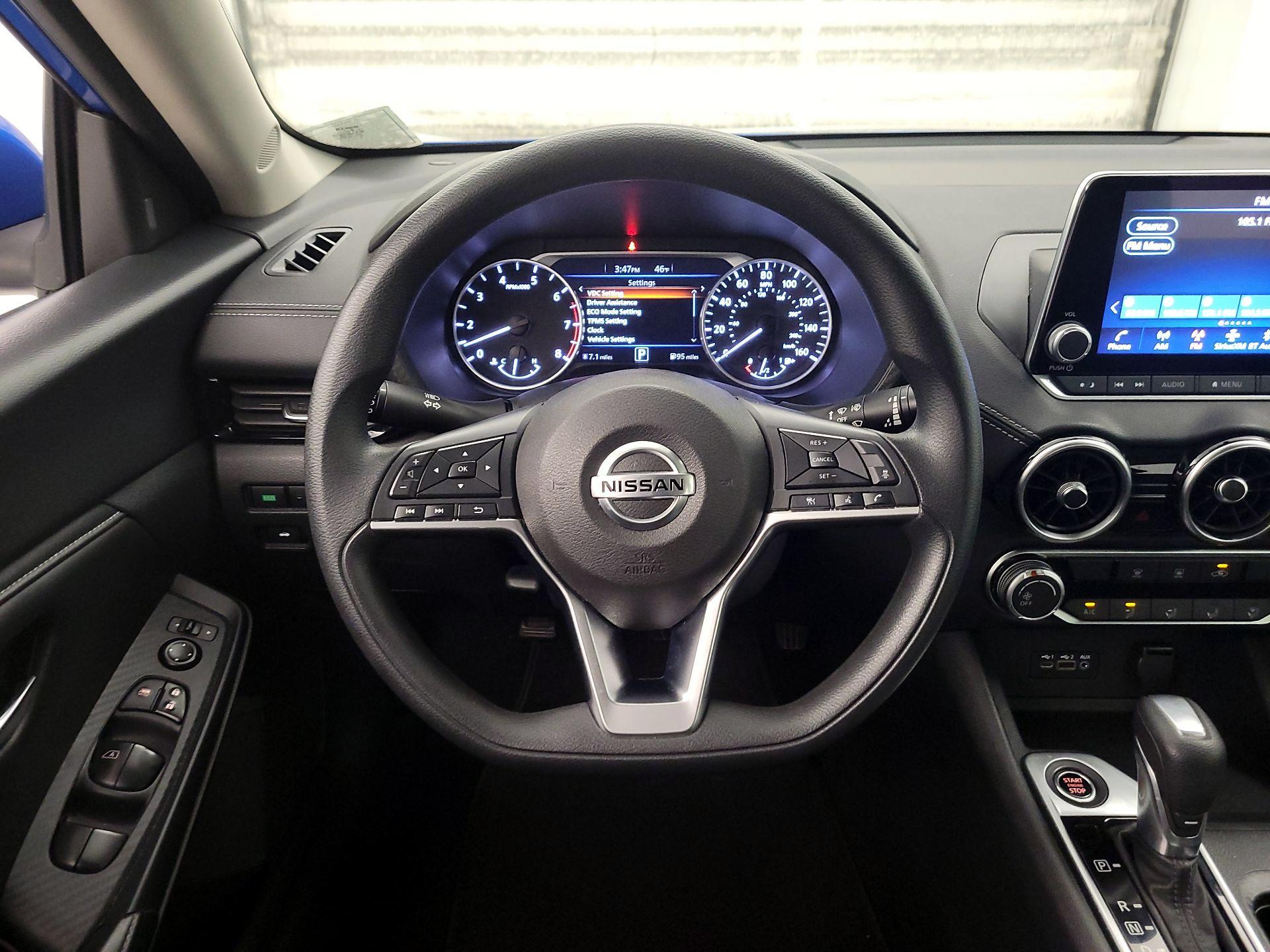 Thumbnail: 2023 Nissan Sentra - 10