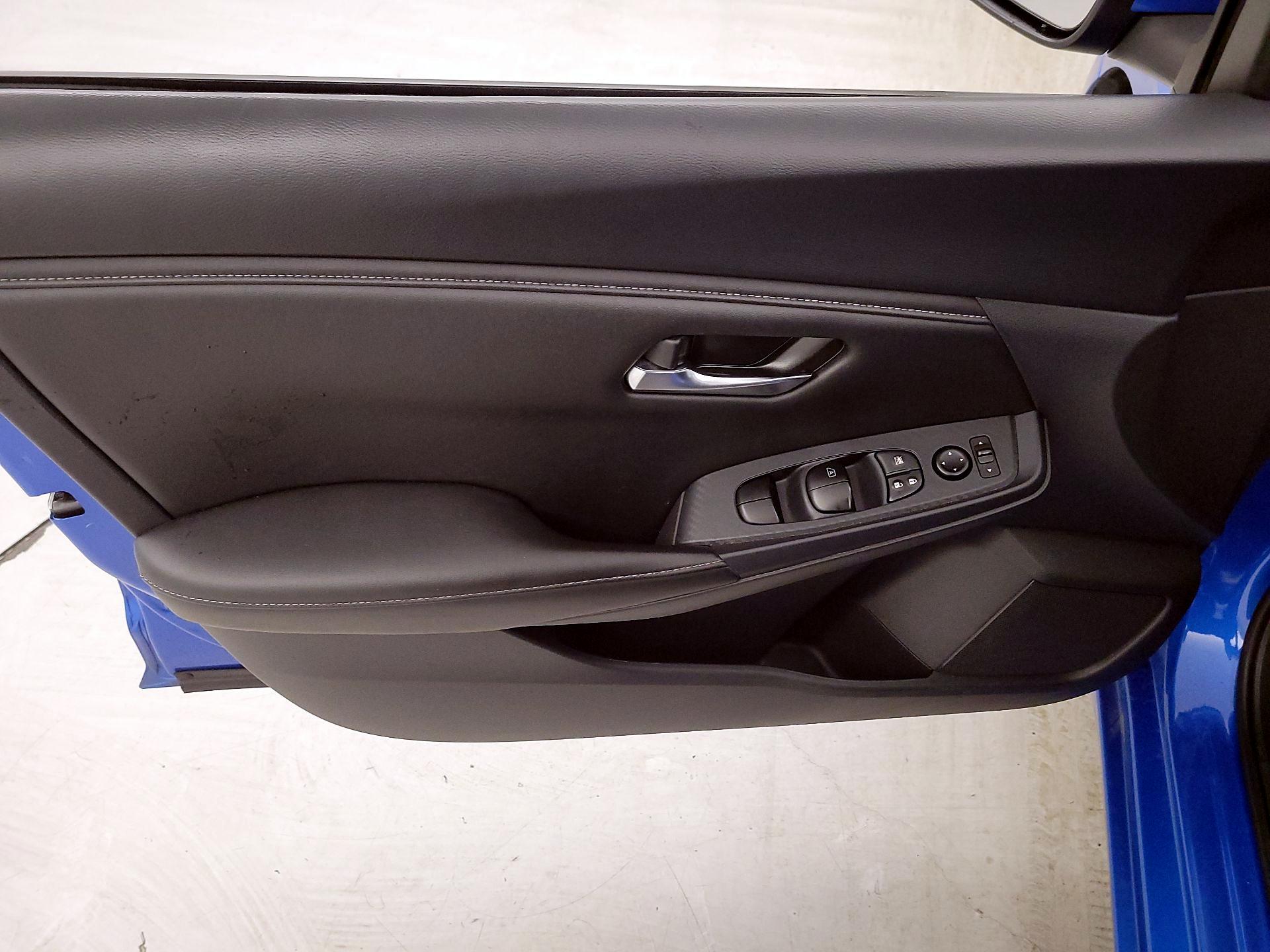 Thumbnail: 2023 Nissan Sentra - 12