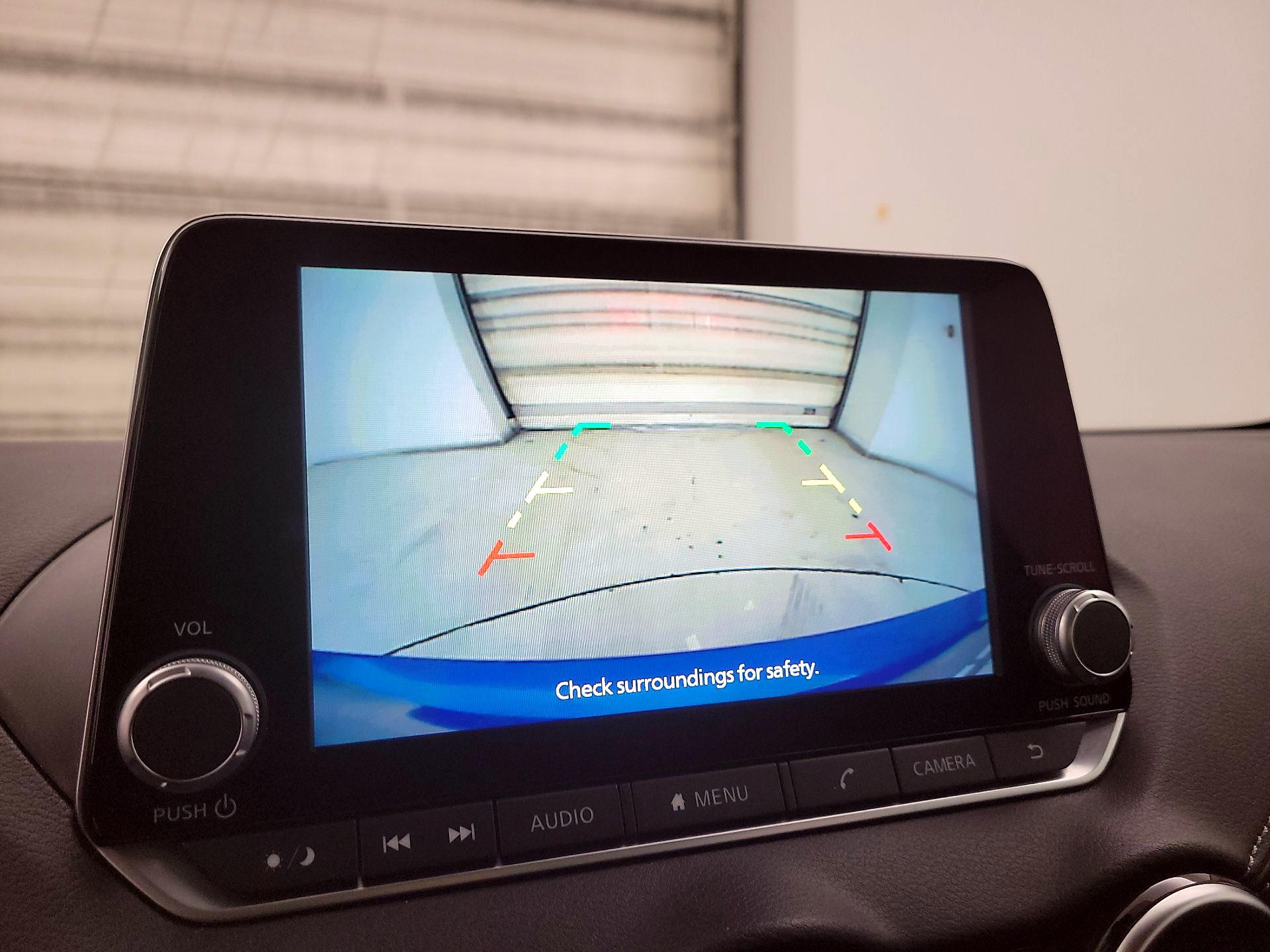 Thumbnail: 2023 Nissan Sentra - 14