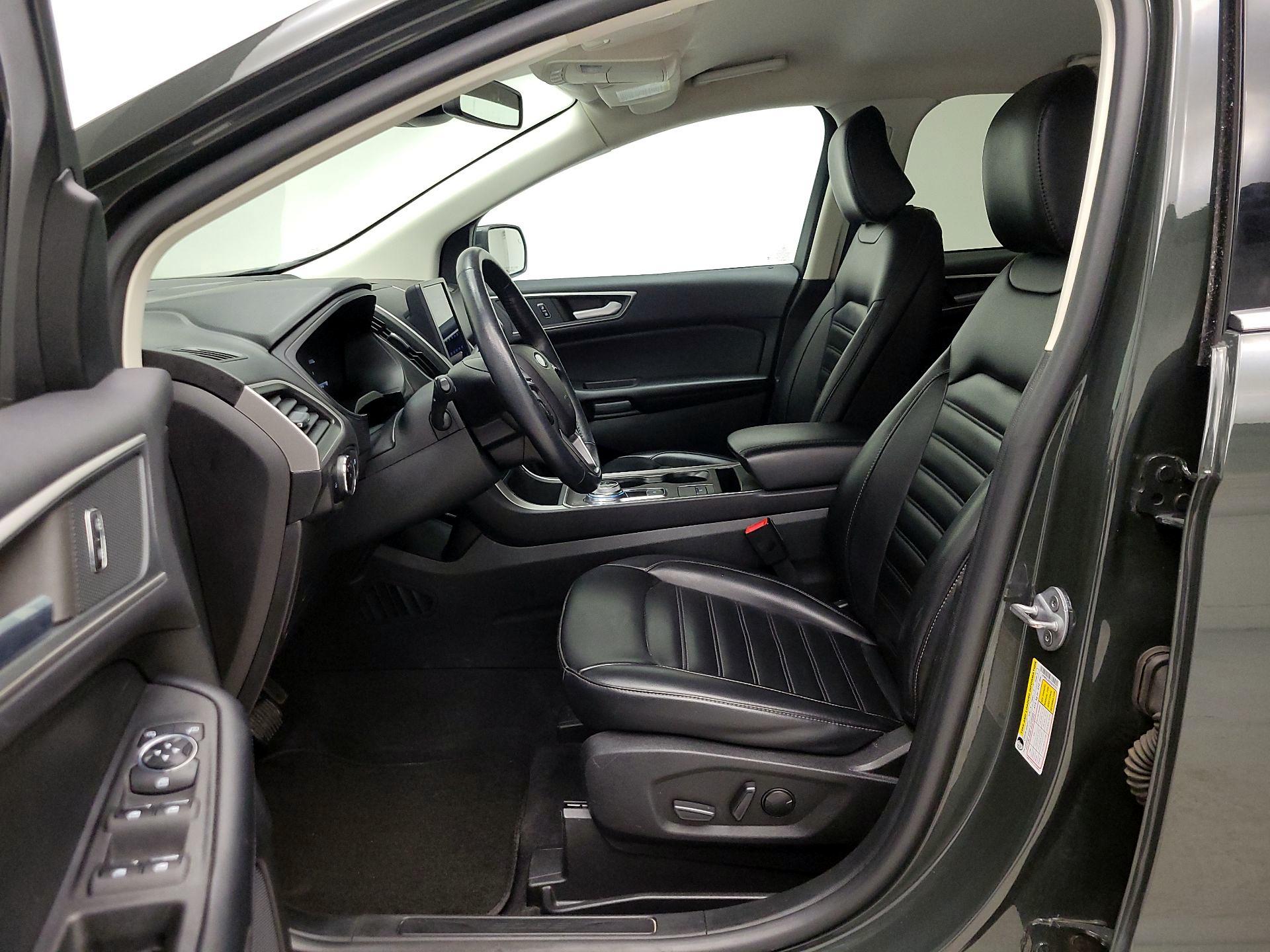 Thumbnail: 2023 Ford Edge - 11