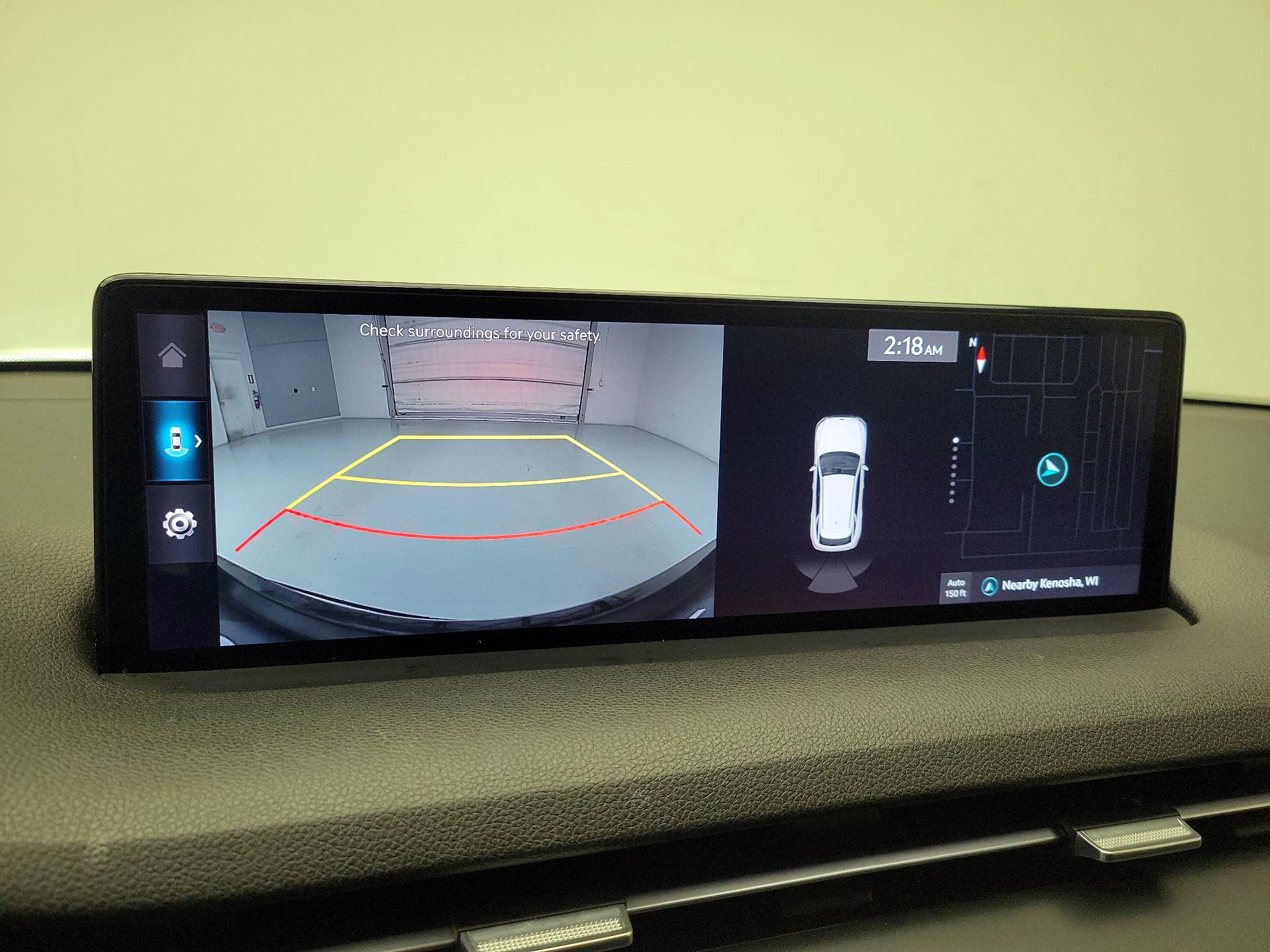 Thumbnail: 2025 Genesis GV70 - 15