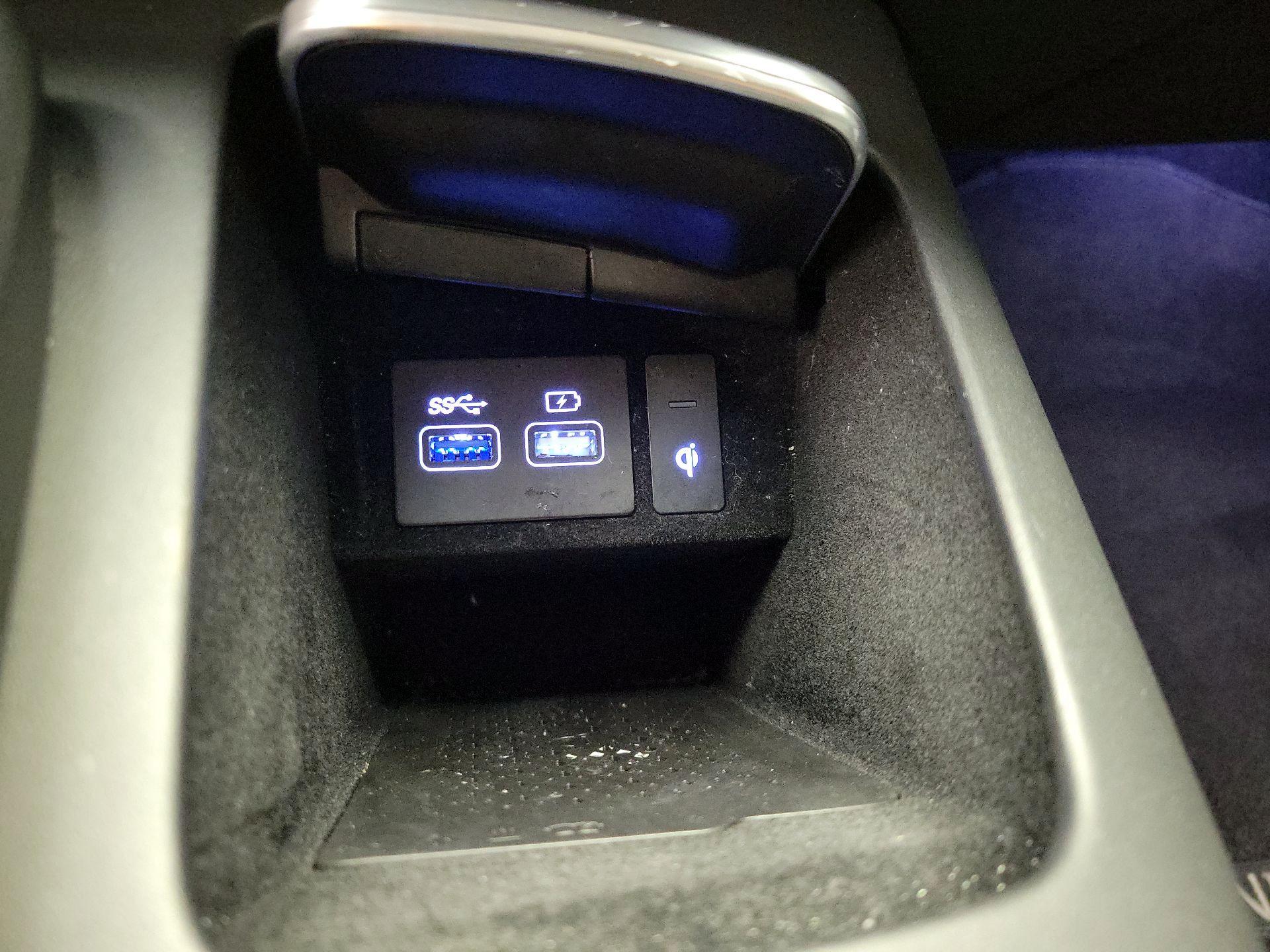 Thumbnail: 2025 Genesis GV70 - 19