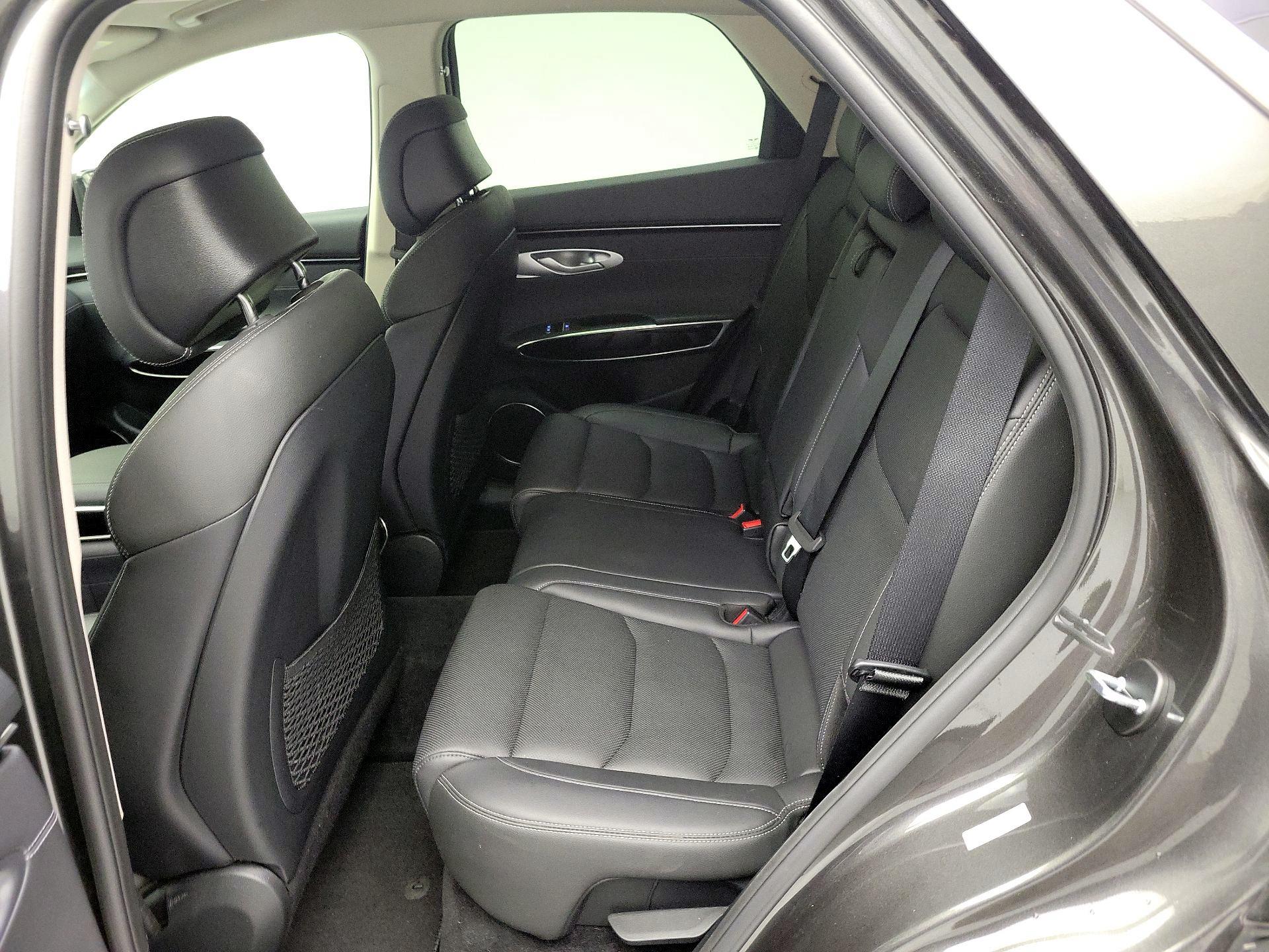 Thumbnail: 2025 Genesis GV70 - 20