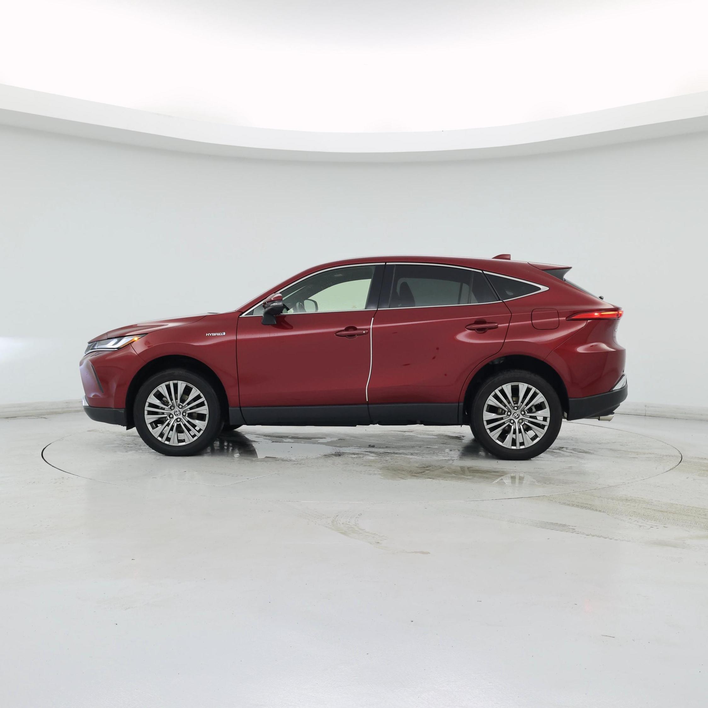 Thumbnail: 2021 Toyota Venza - 3