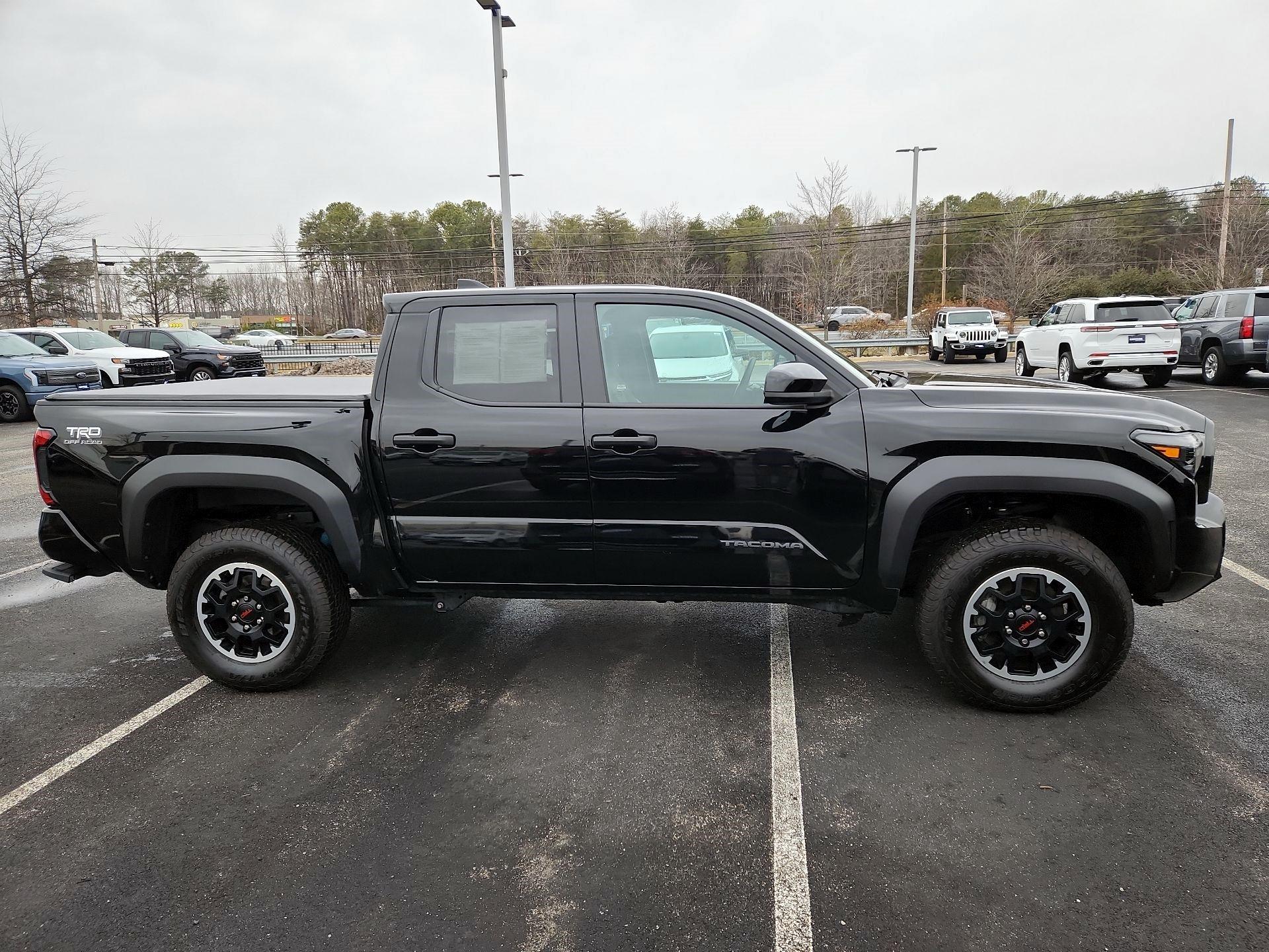 Thumbnail: 2024 Toyota Tacoma - 4