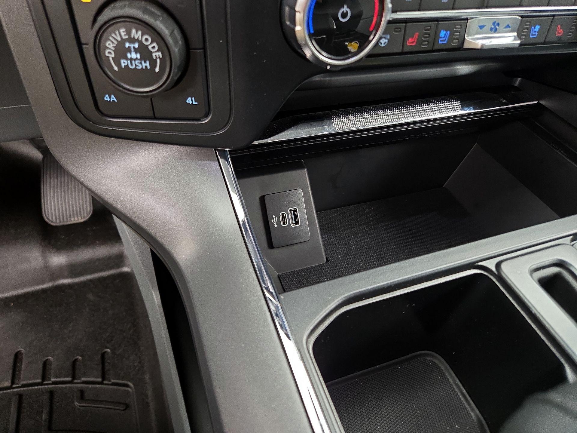 Thumbnail: 2025 Ford F-150 - 19