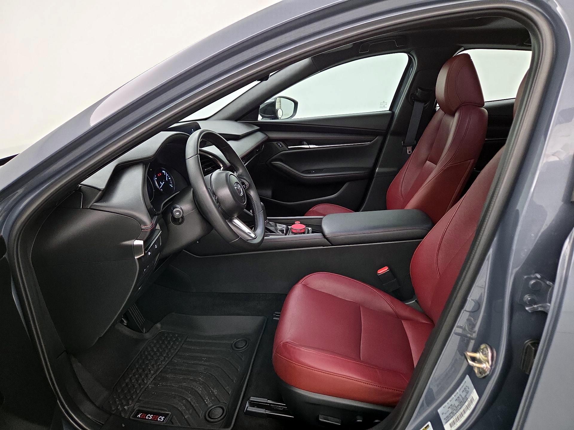 Thumbnail: 2024 Mazda Mazda3 - 11