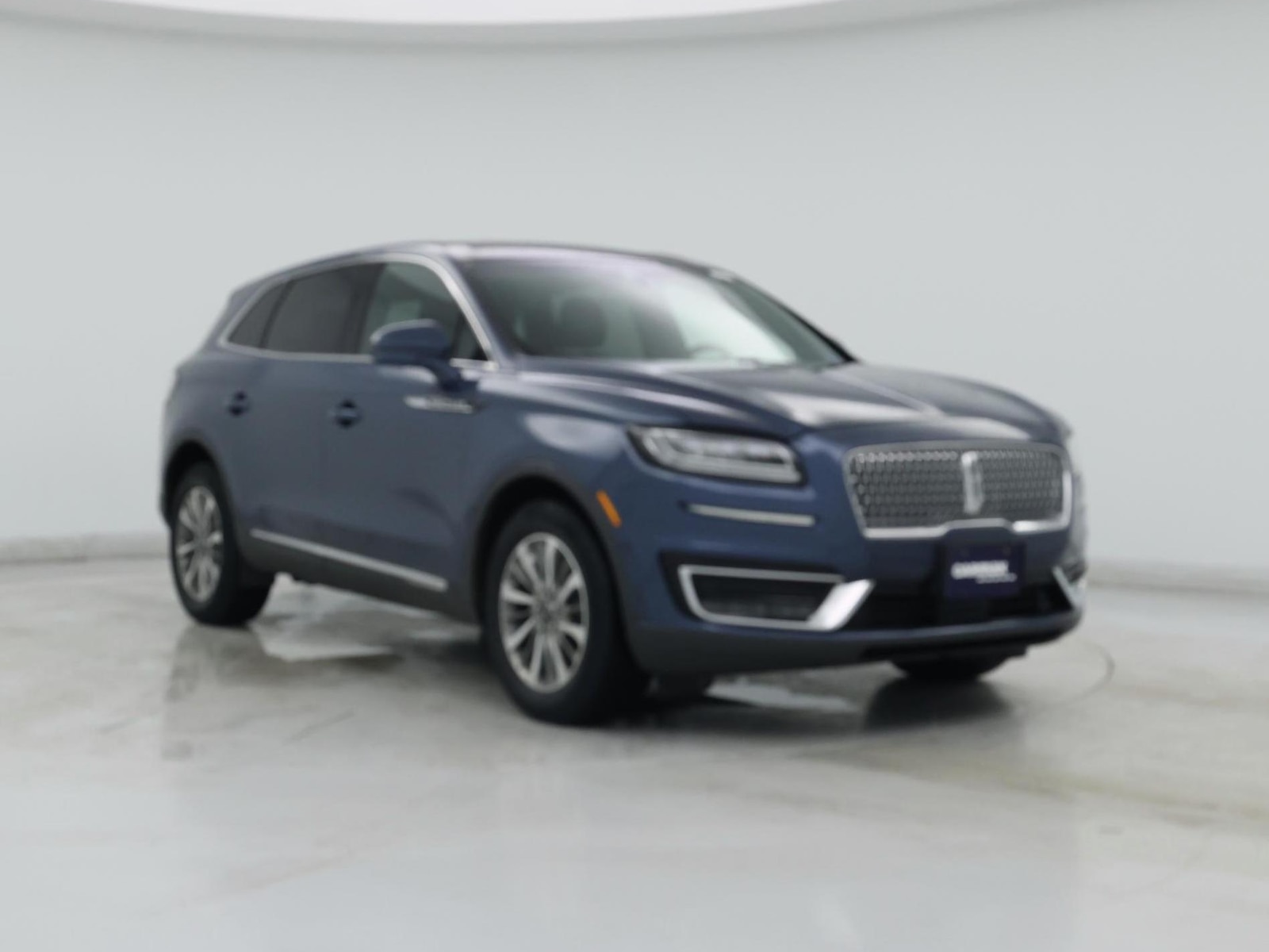 2019 Lincoln Nautilus Select