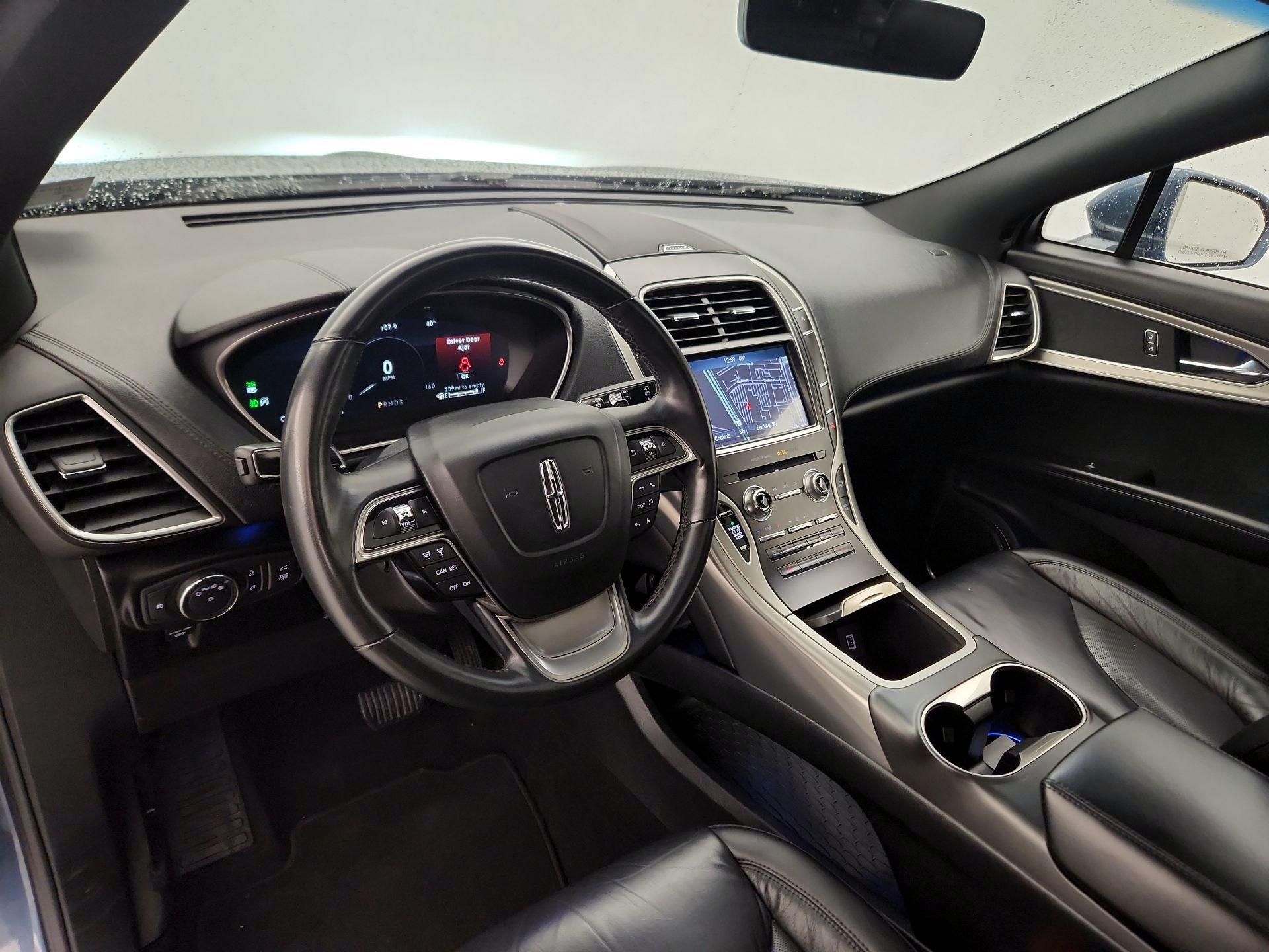 Thumbnail: 2019 Lincoln Nautilus - 9