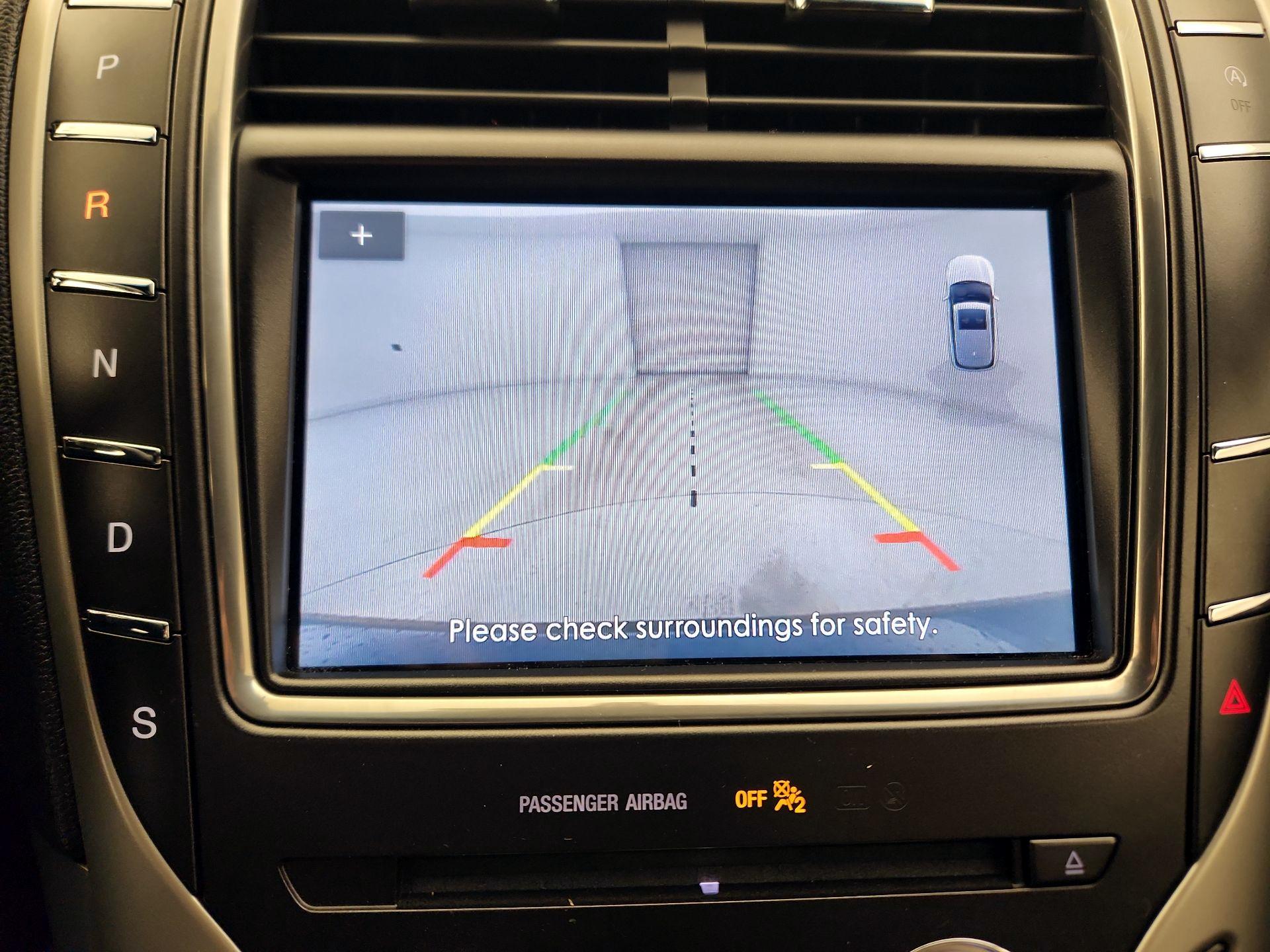 Thumbnail: 2019 Lincoln Nautilus - 15