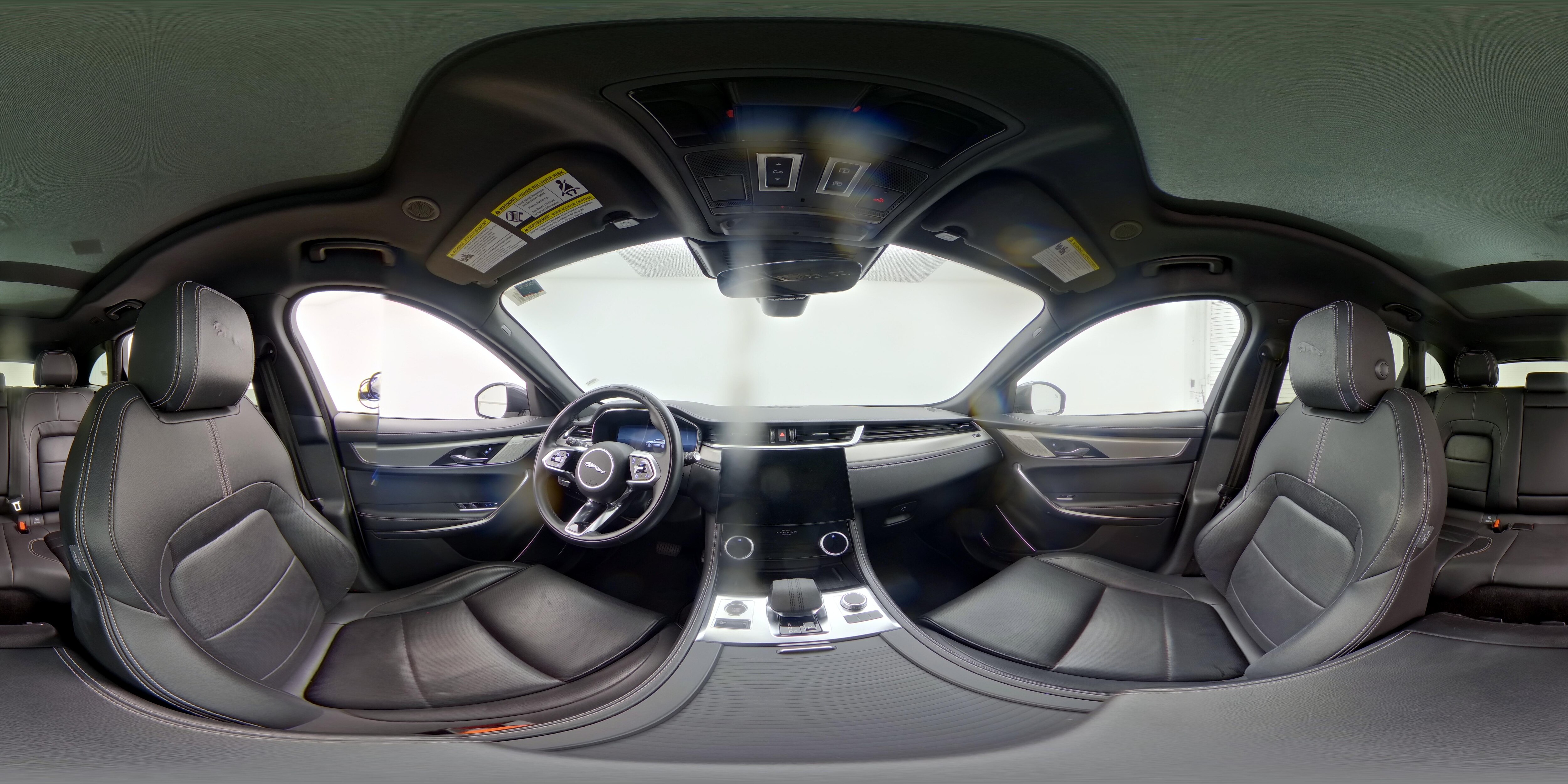 2024 Jaguar F-PACE R-Dynamic S - Photo 25