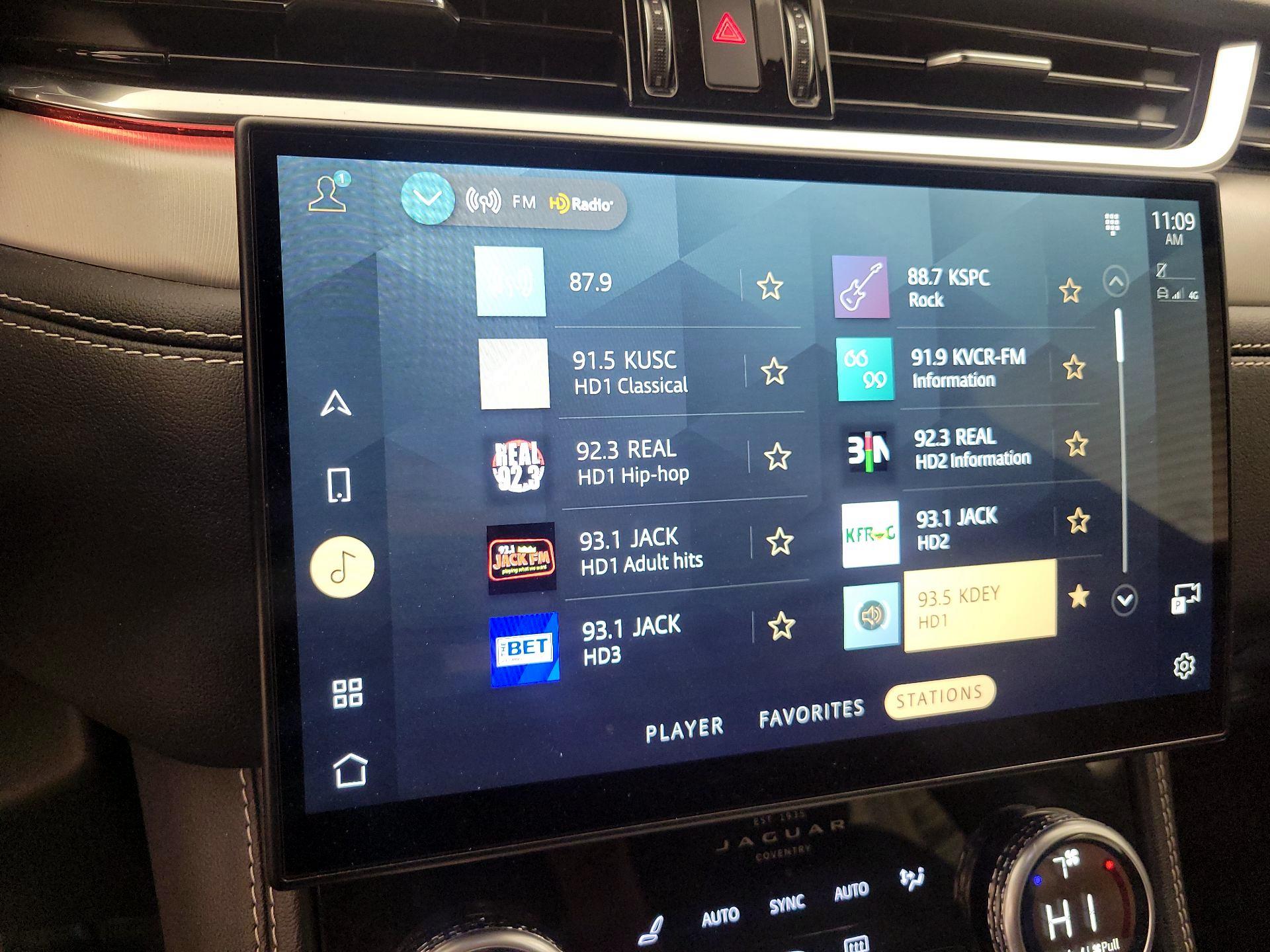 Thumbnail: 2024 Jaguar F-Pace - 16