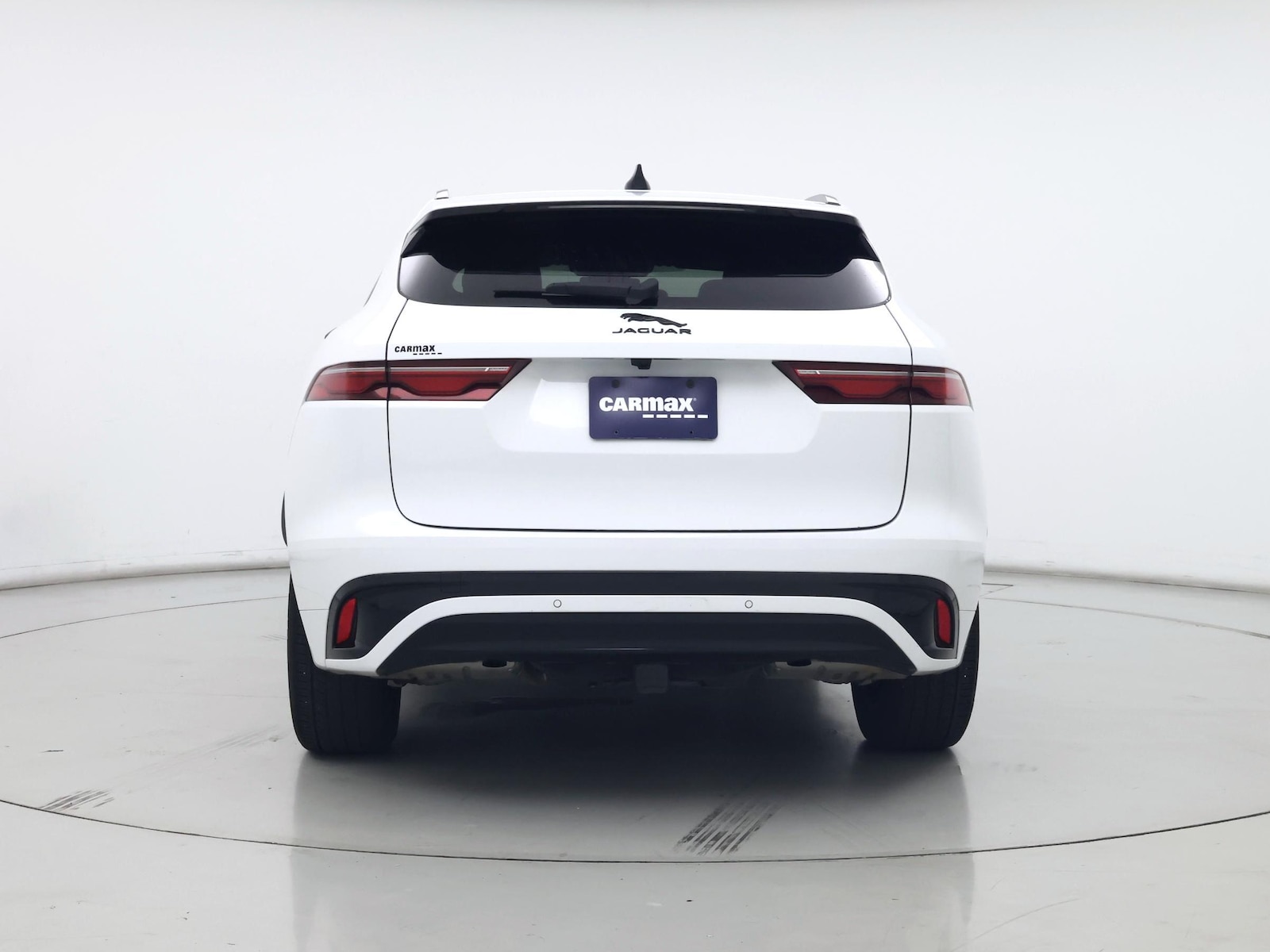 2024 Jaguar F-PACE R-Dynamic S - Photo 7