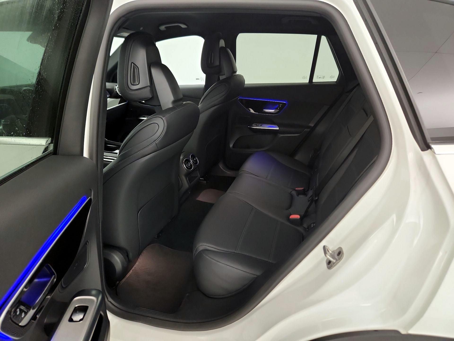 Thumbnail: 2025 Mercedes-Benz GLC - 19