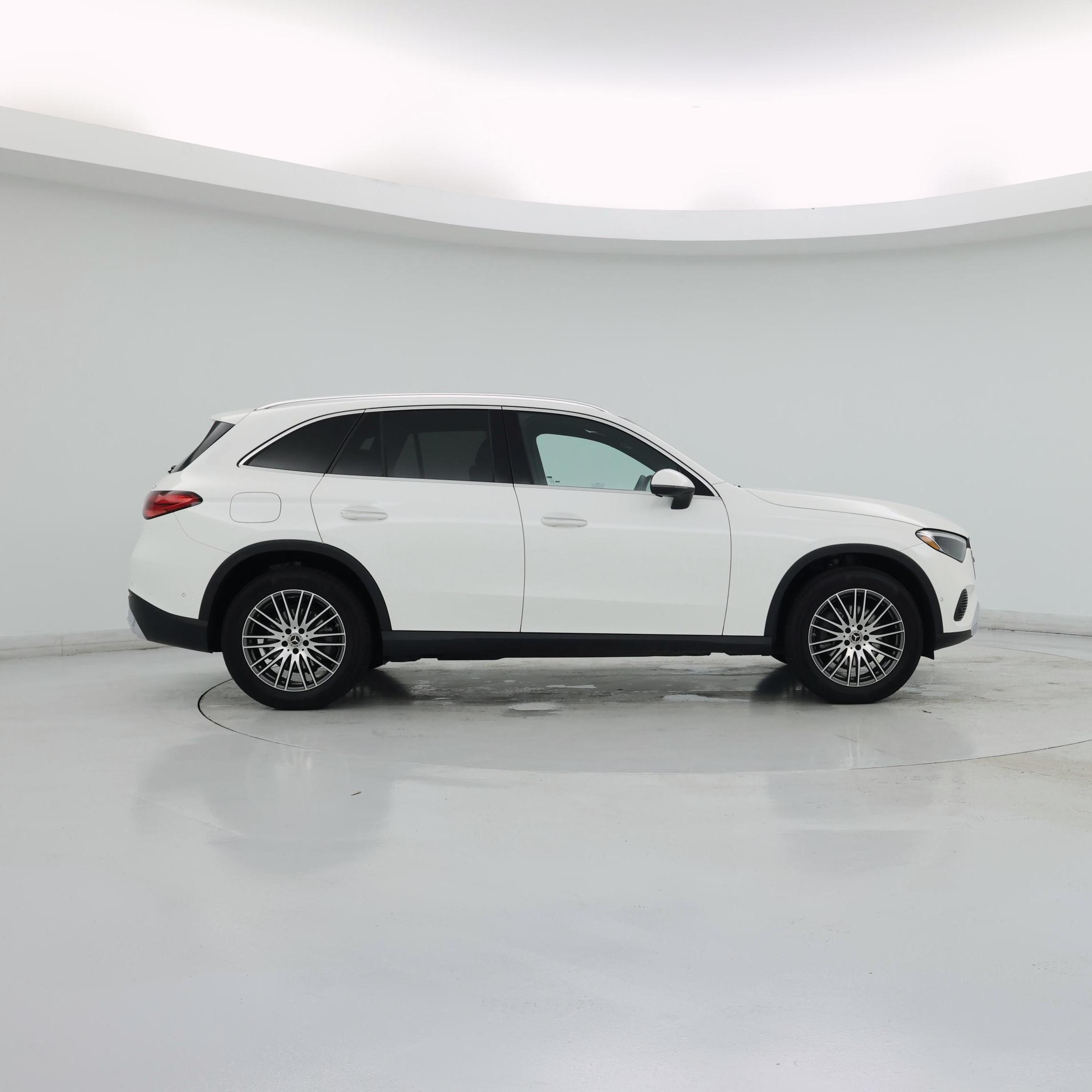 Thumbnail: 2025 Mercedes-Benz GLC - 7