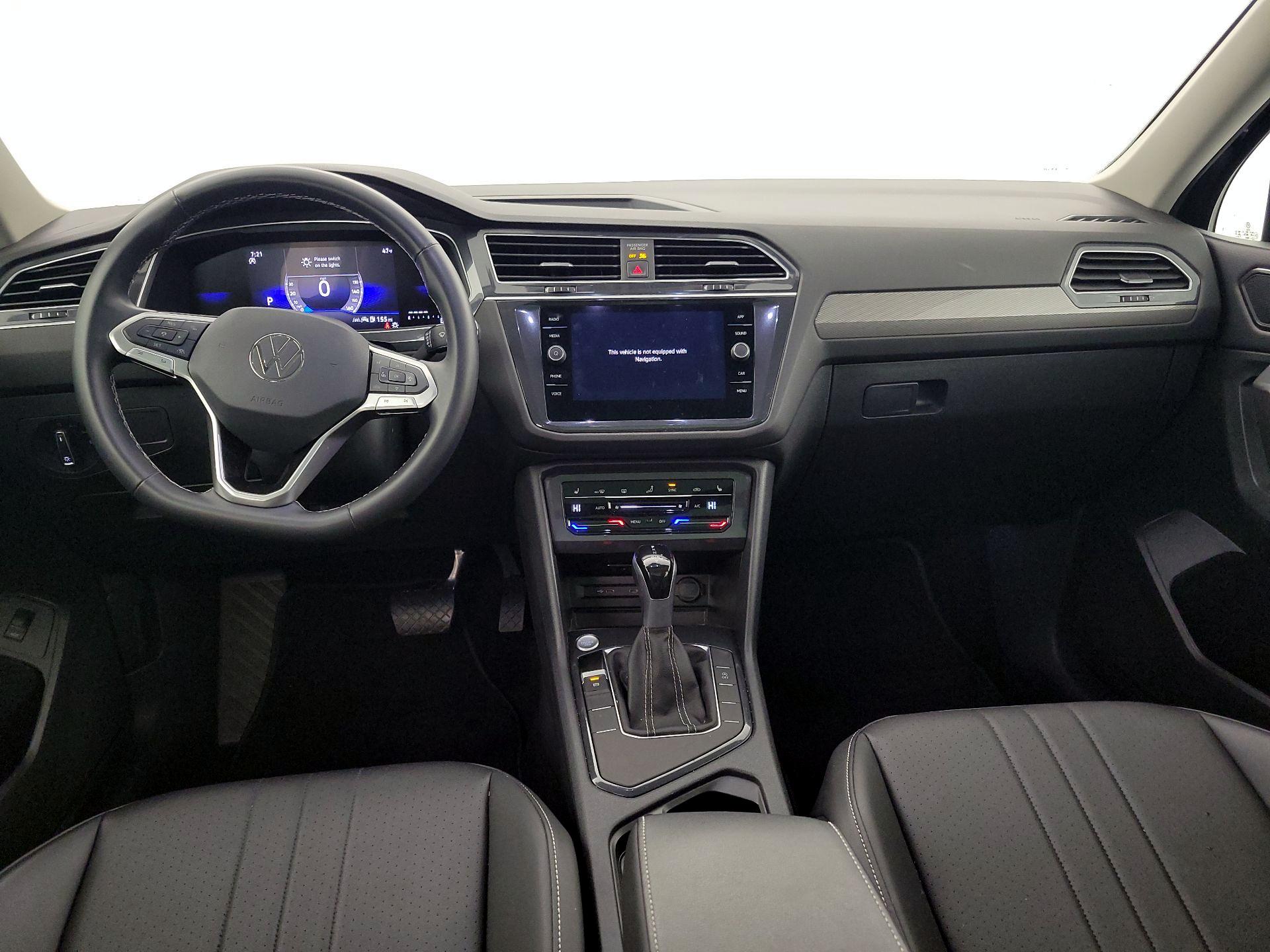 Thumbnail: 2024 Volkswagen Tiguan - 9