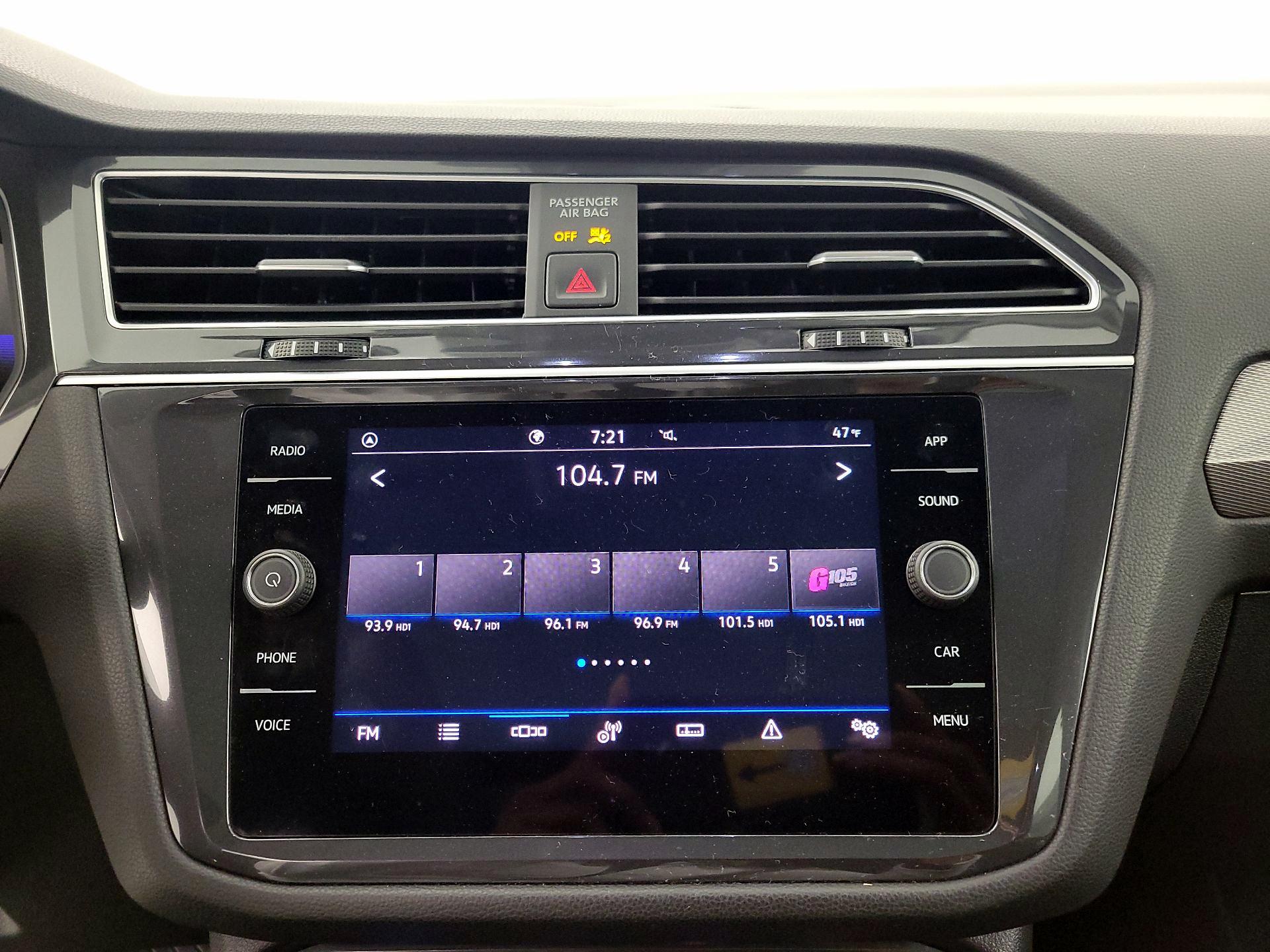 Thumbnail: 2024 Volkswagen Tiguan - 15