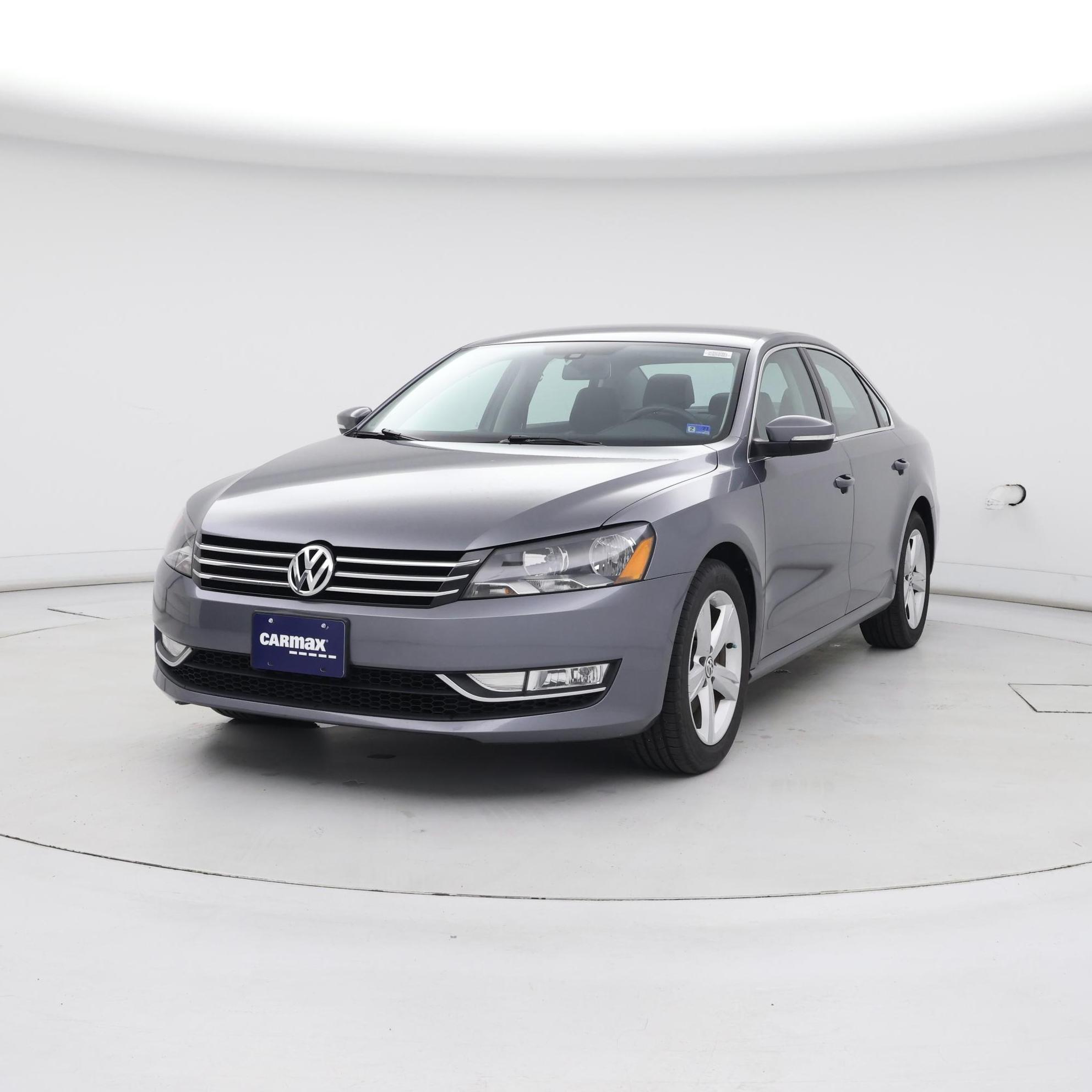 Thumbnail: 2015 Volkswagen Passat - 4