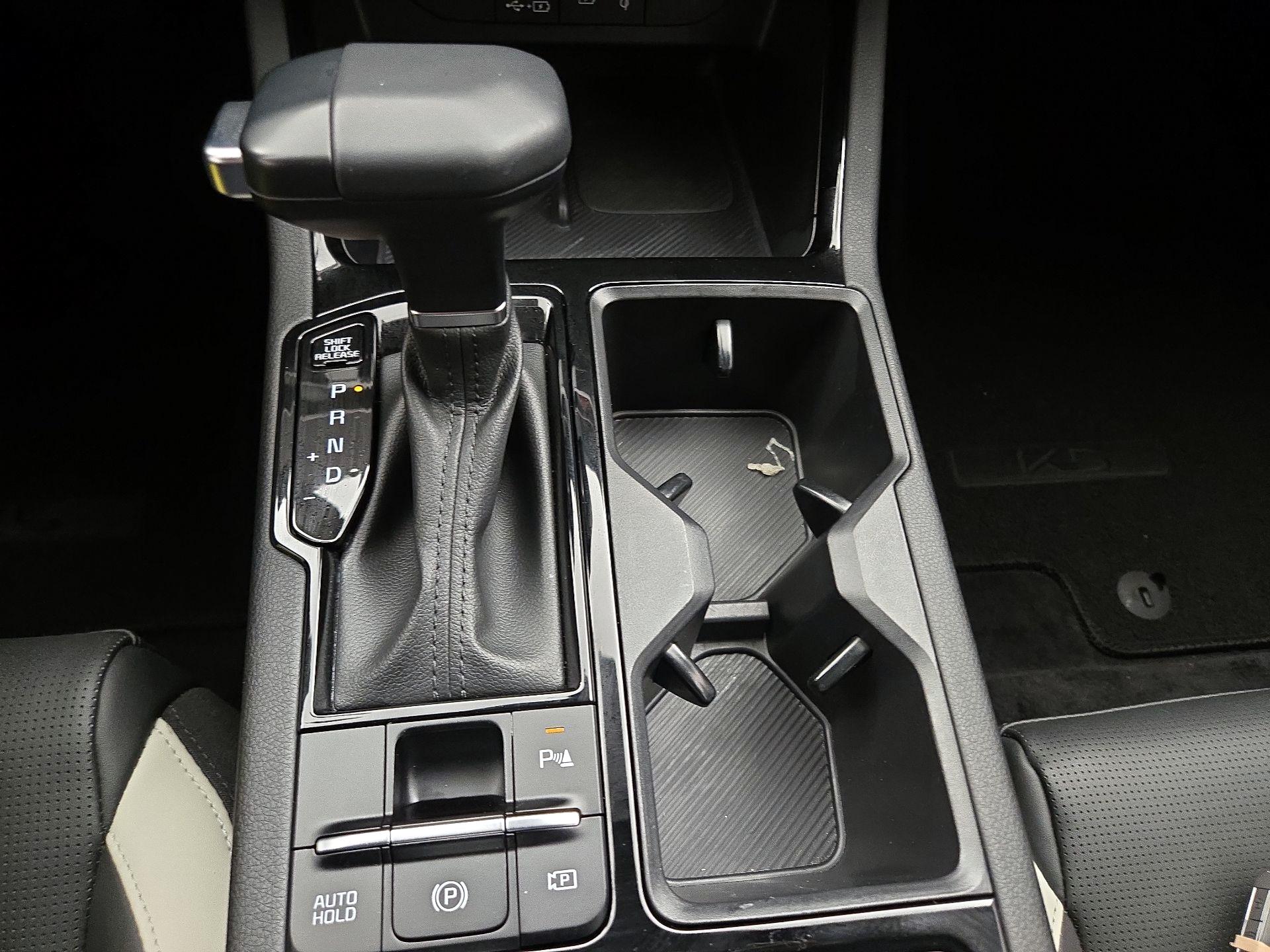 Thumbnail: 2025 Kia K5 - 18