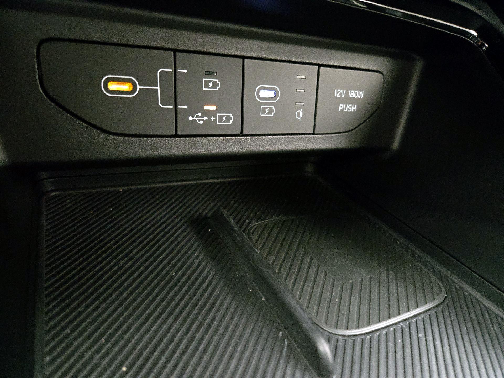 Thumbnail: 2025 Kia K5 - 19