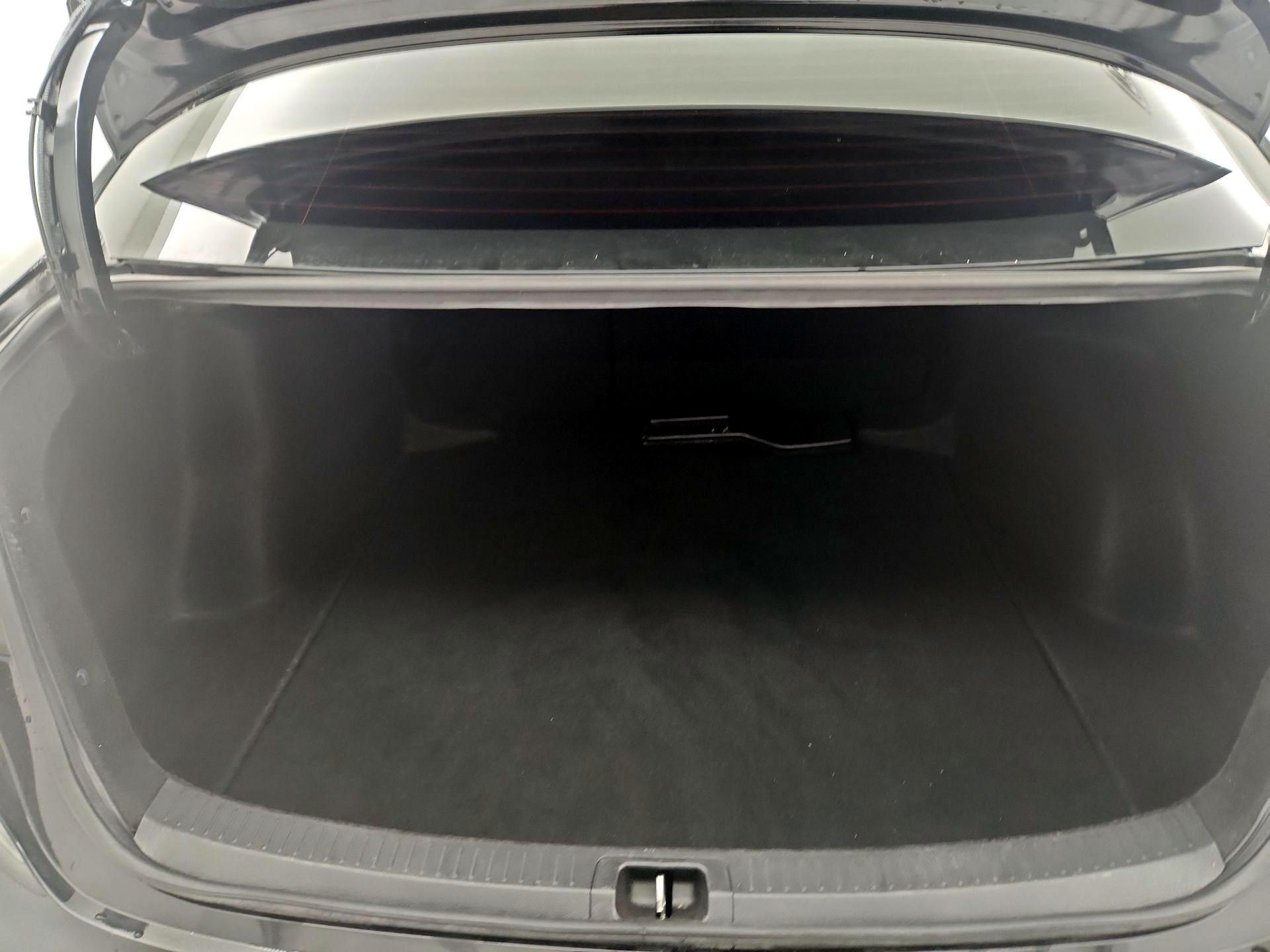 Thumbnail: 2023 Toyota Corolla - 20