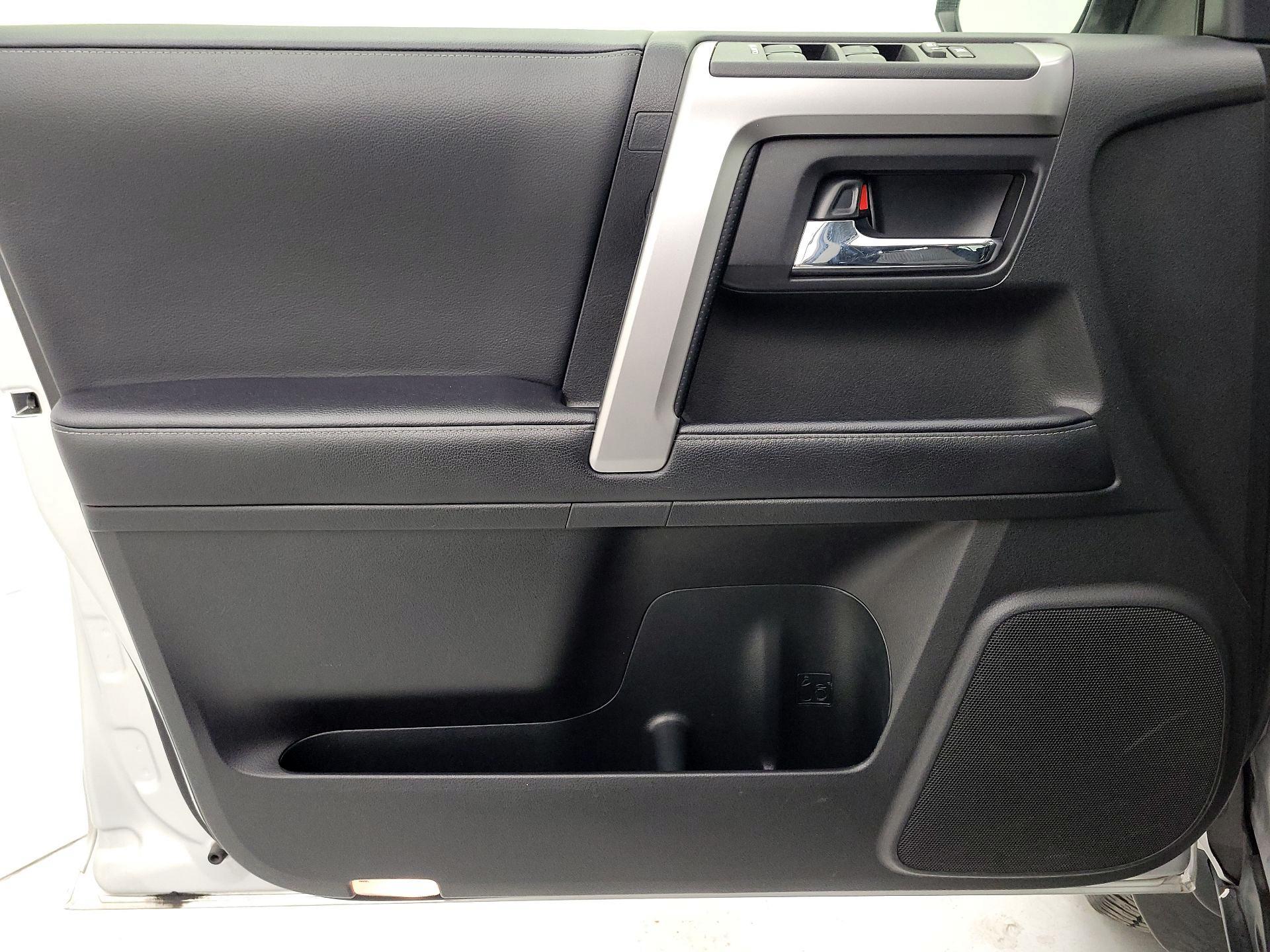 Thumbnail: 2023 Toyota 4Runner - 12