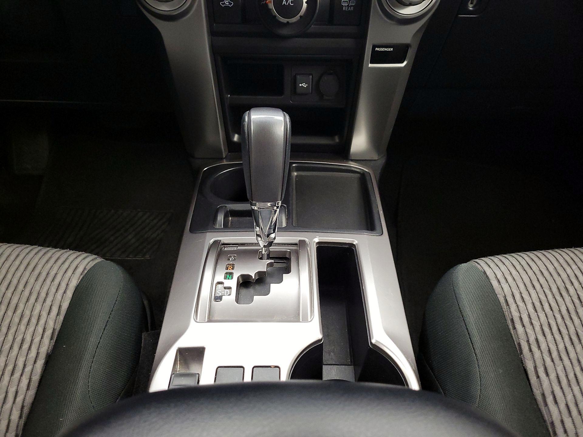 Thumbnail: 2023 Toyota 4Runner - 18