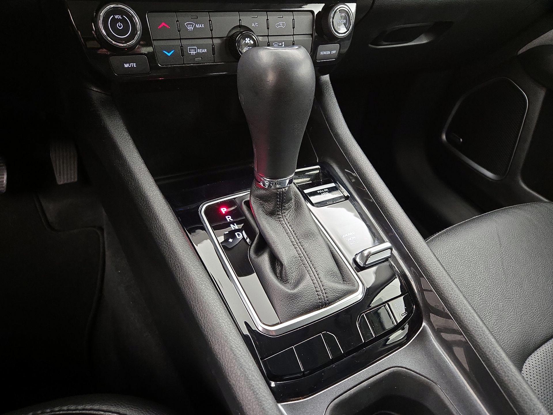 Thumbnail: 2022 Jeep Compass - 17