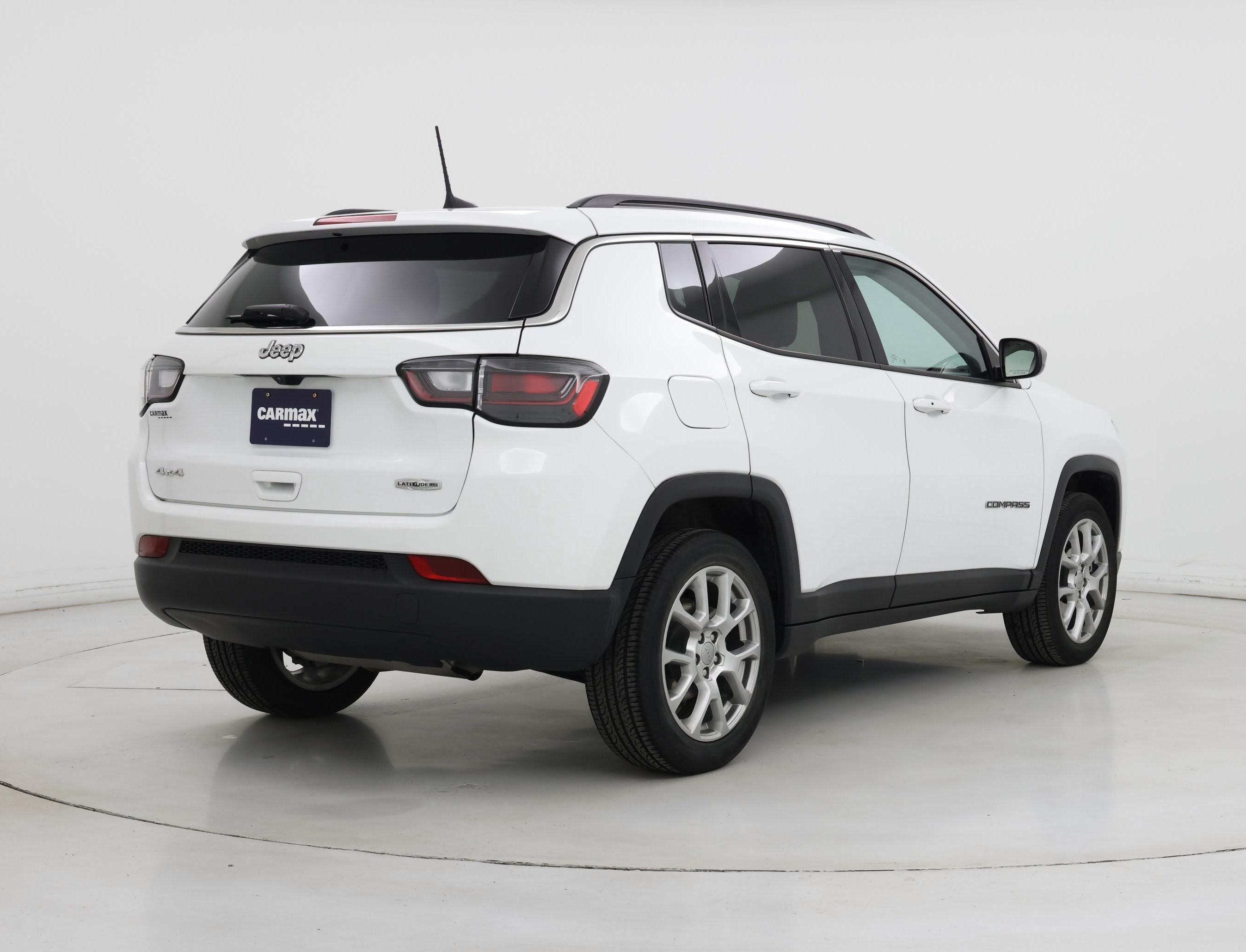Thumbnail: 2022 Jeep Compass - 8