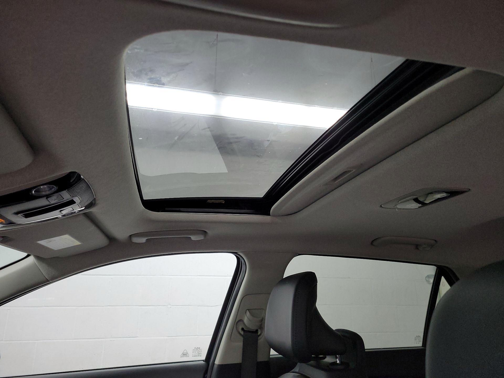 Thumbnail: 2023 Kia Niro - 20