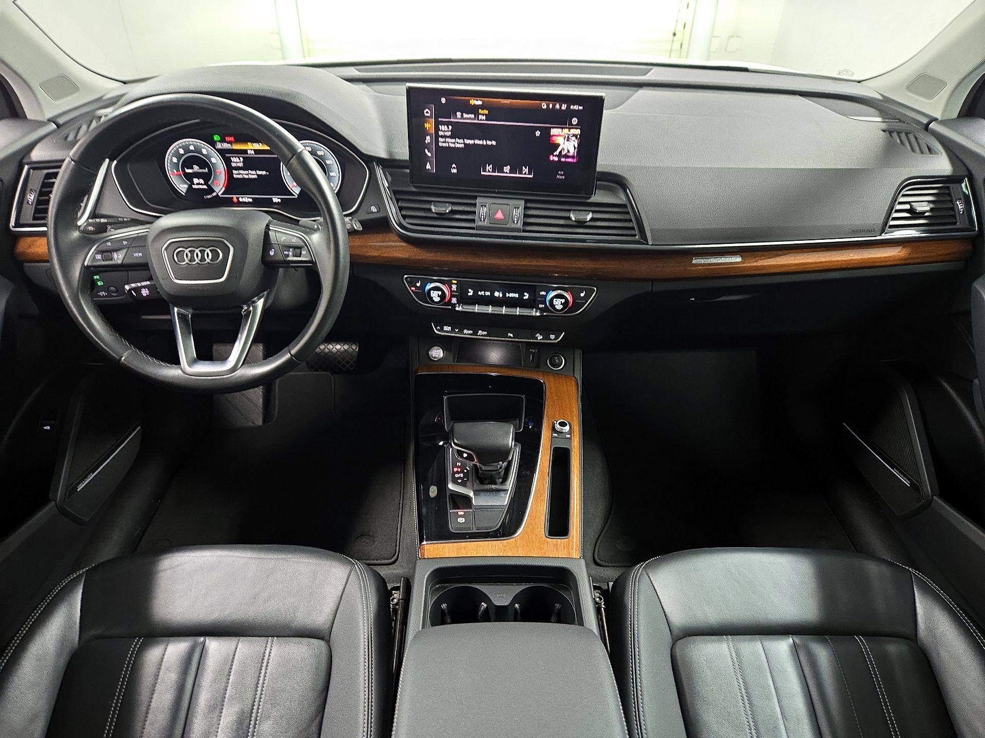 Thumbnail: 2023 Audi Q5 - 9