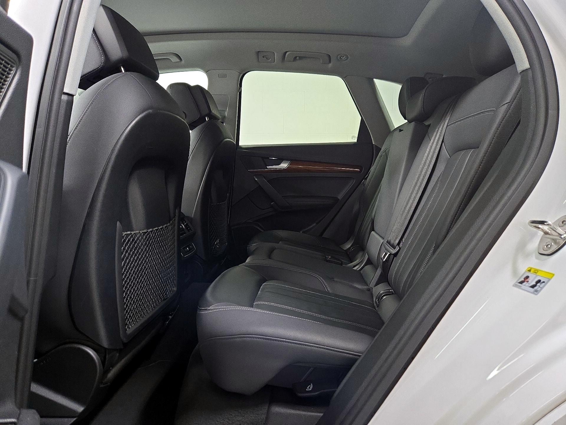 Thumbnail: 2023 Audi Q5 - 20