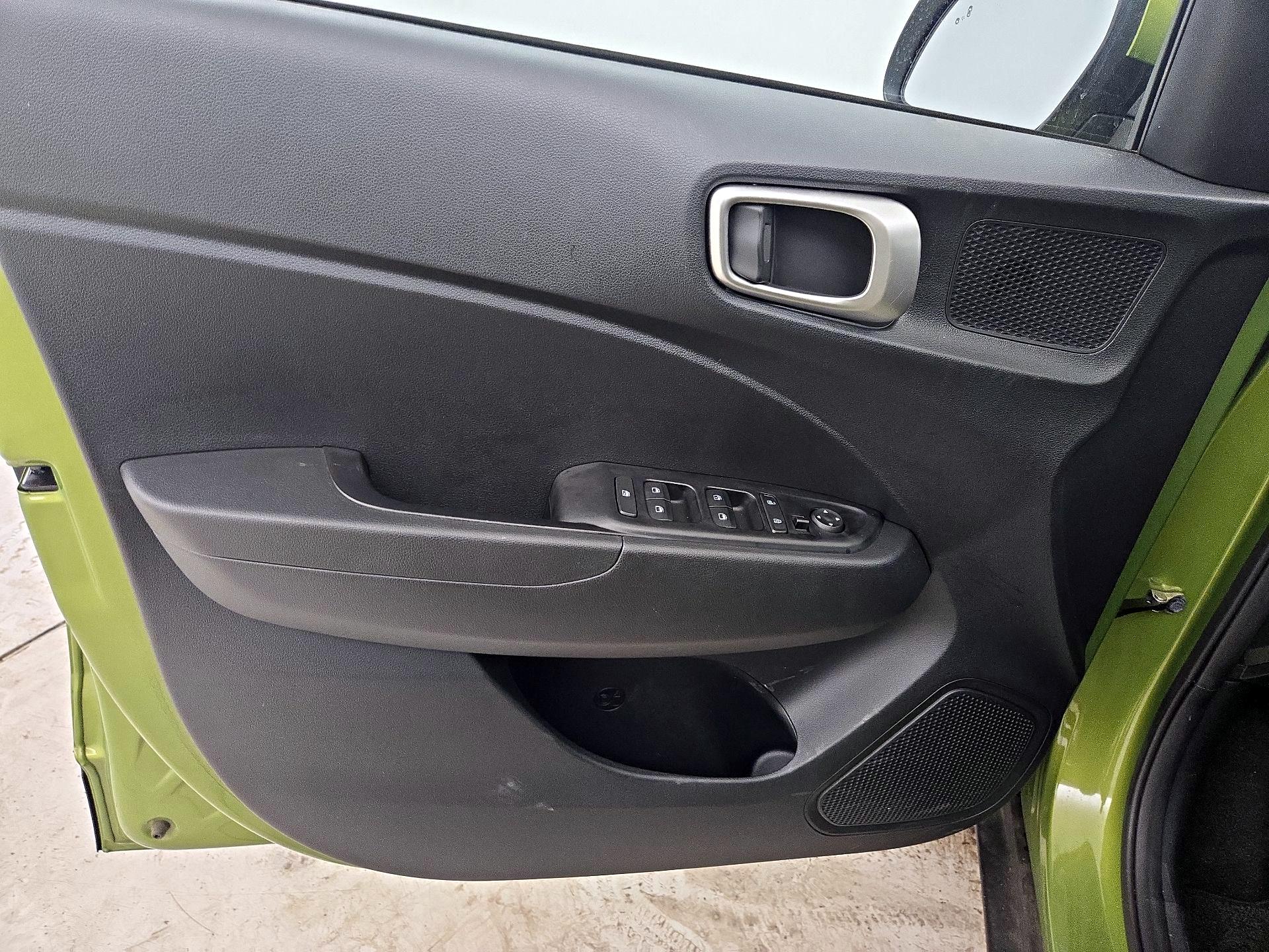 Thumbnail: 2024 Hyundai Venue - 12