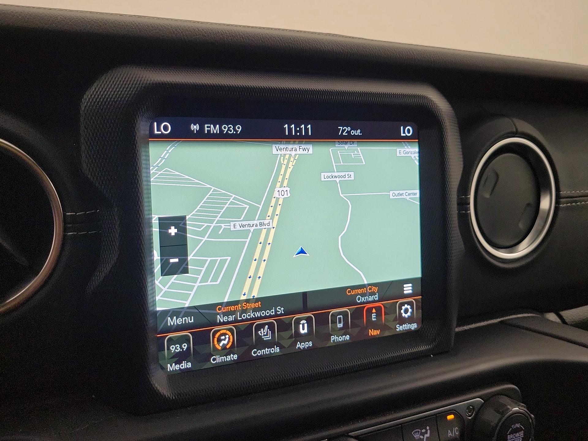 Thumbnail: 2021 Jeep Wrangler - 14