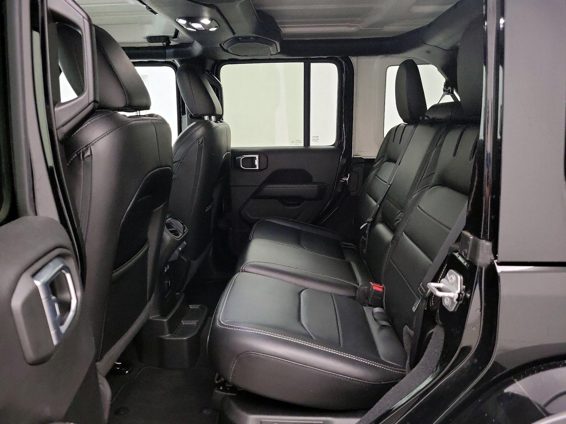 Thumbnail: 2021 Jeep Wrangler - 20