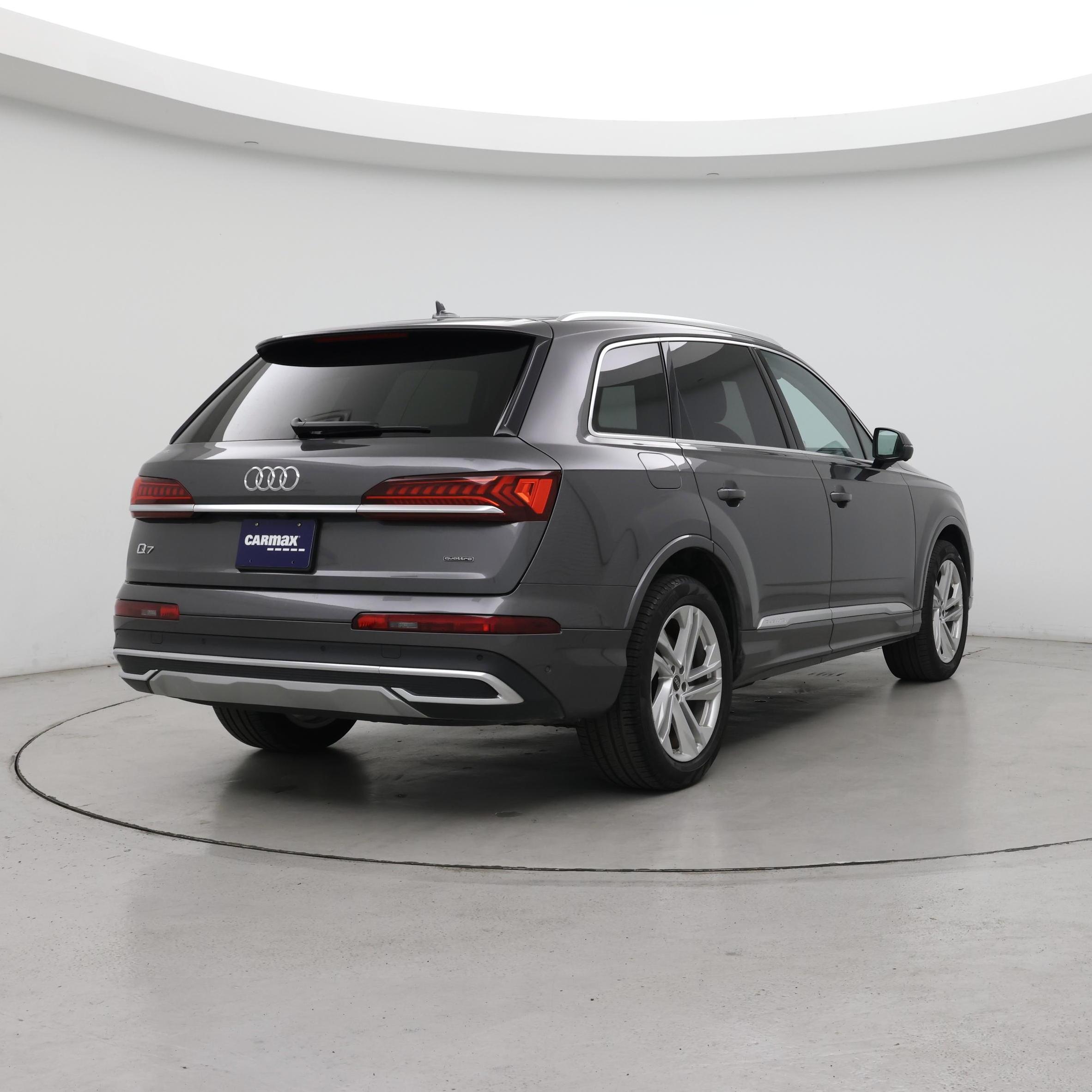 Thumbnail: 2023 Audi Q7 - 8