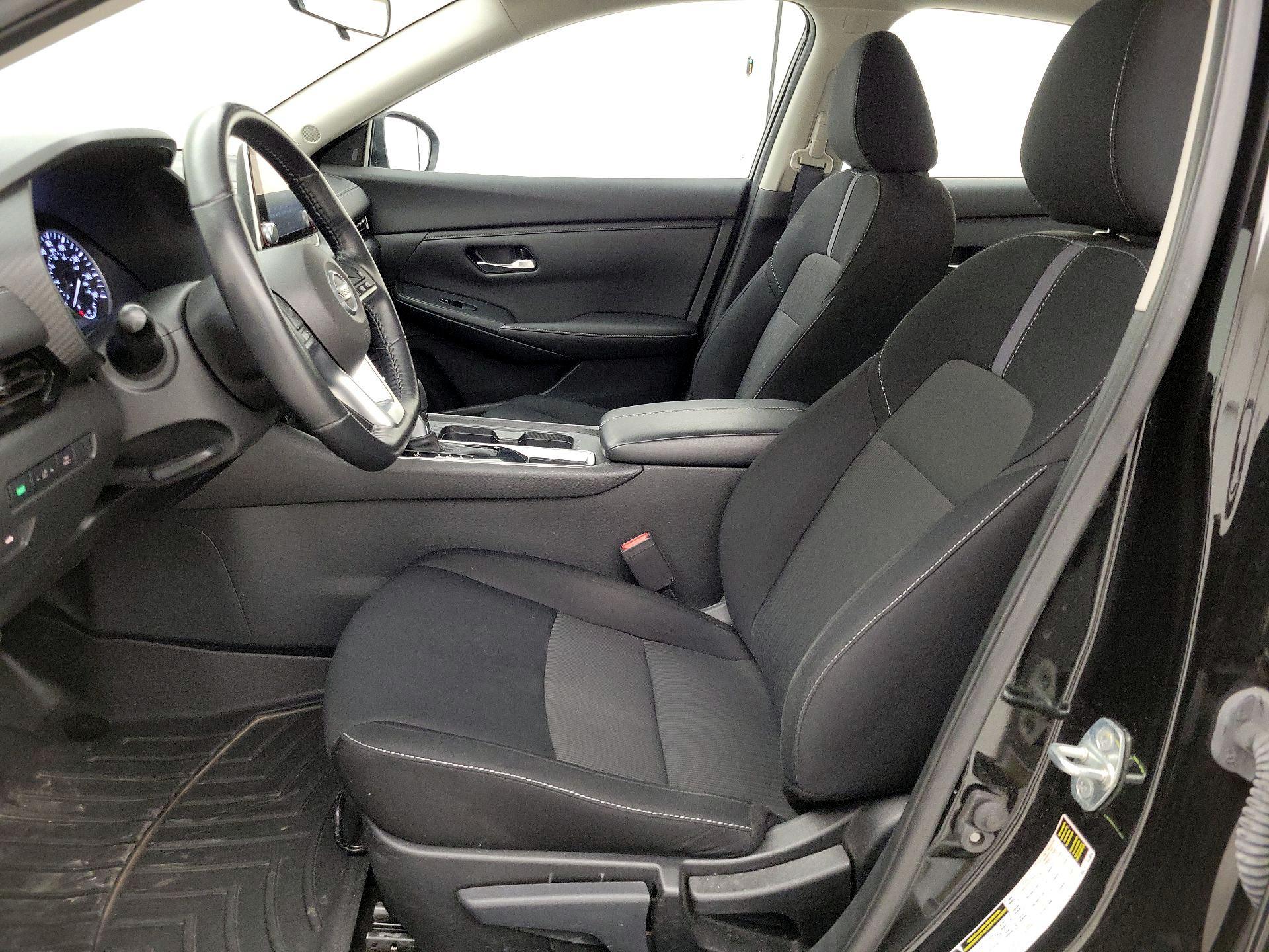 Thumbnail: 2023 Nissan Sentra - 11