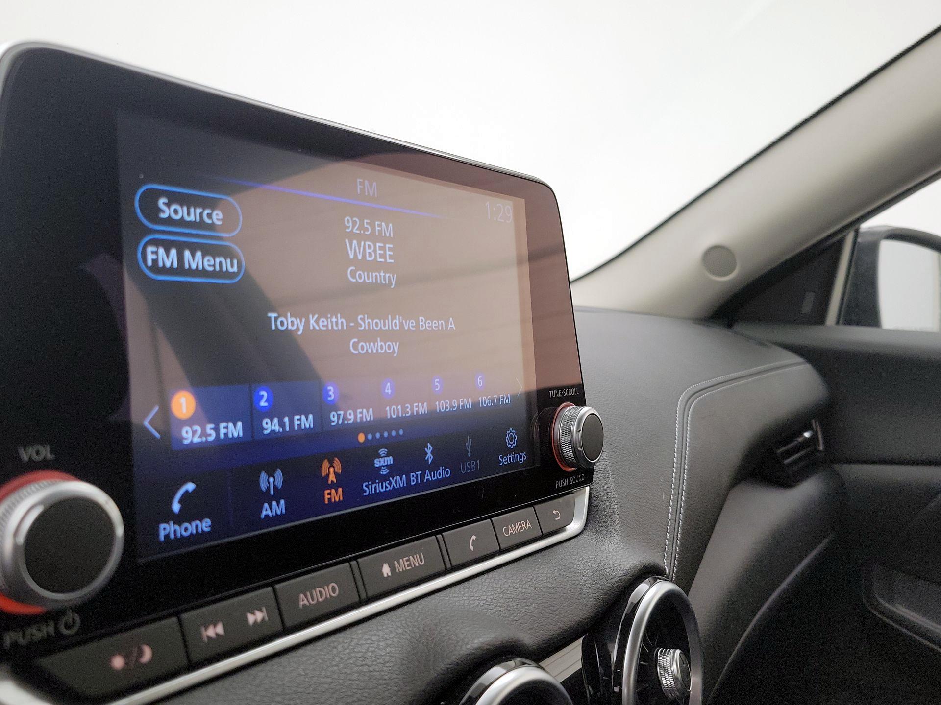 Thumbnail: 2023 Nissan Sentra - 15