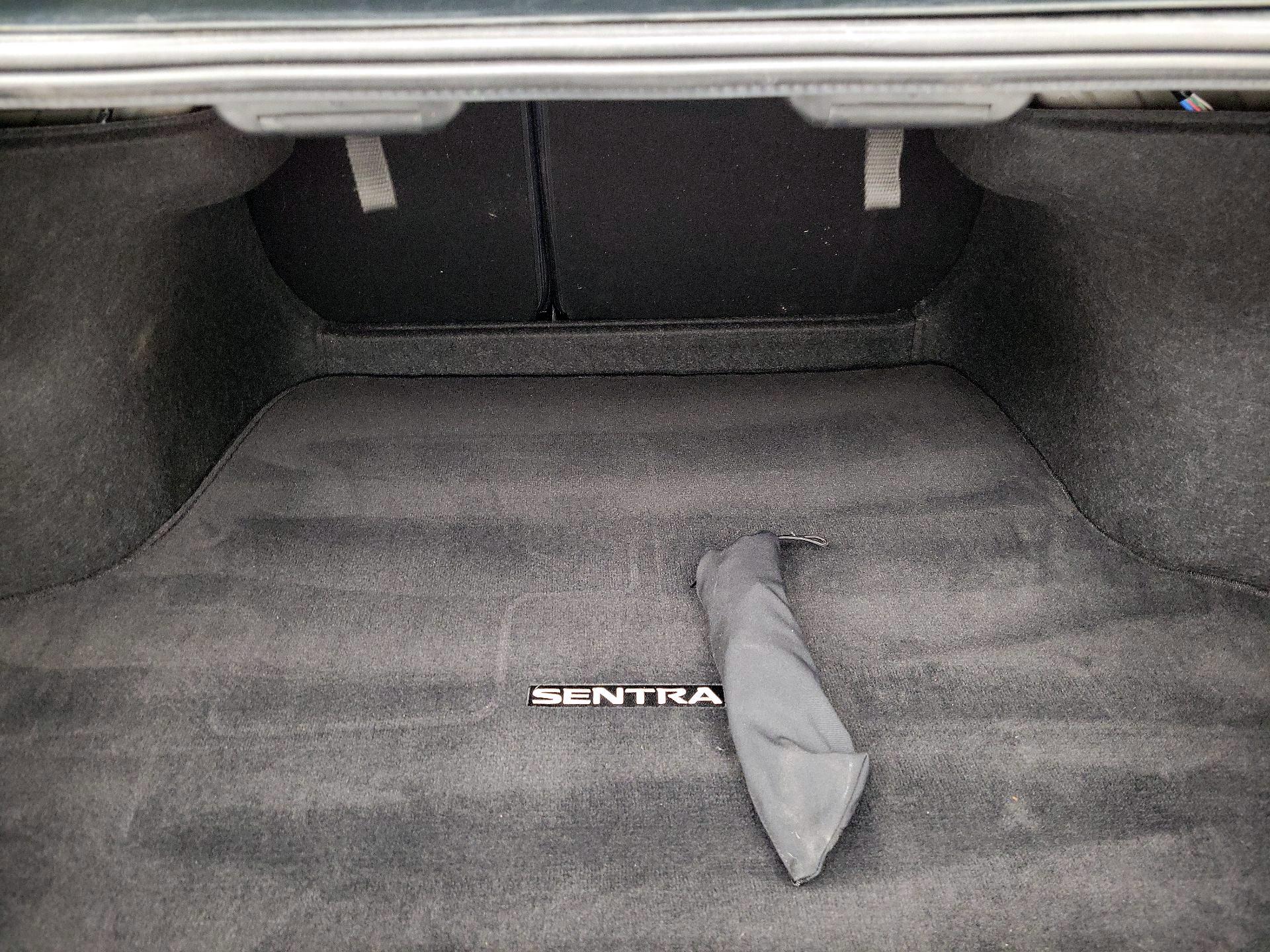 Thumbnail: 2023 Nissan Sentra - 20