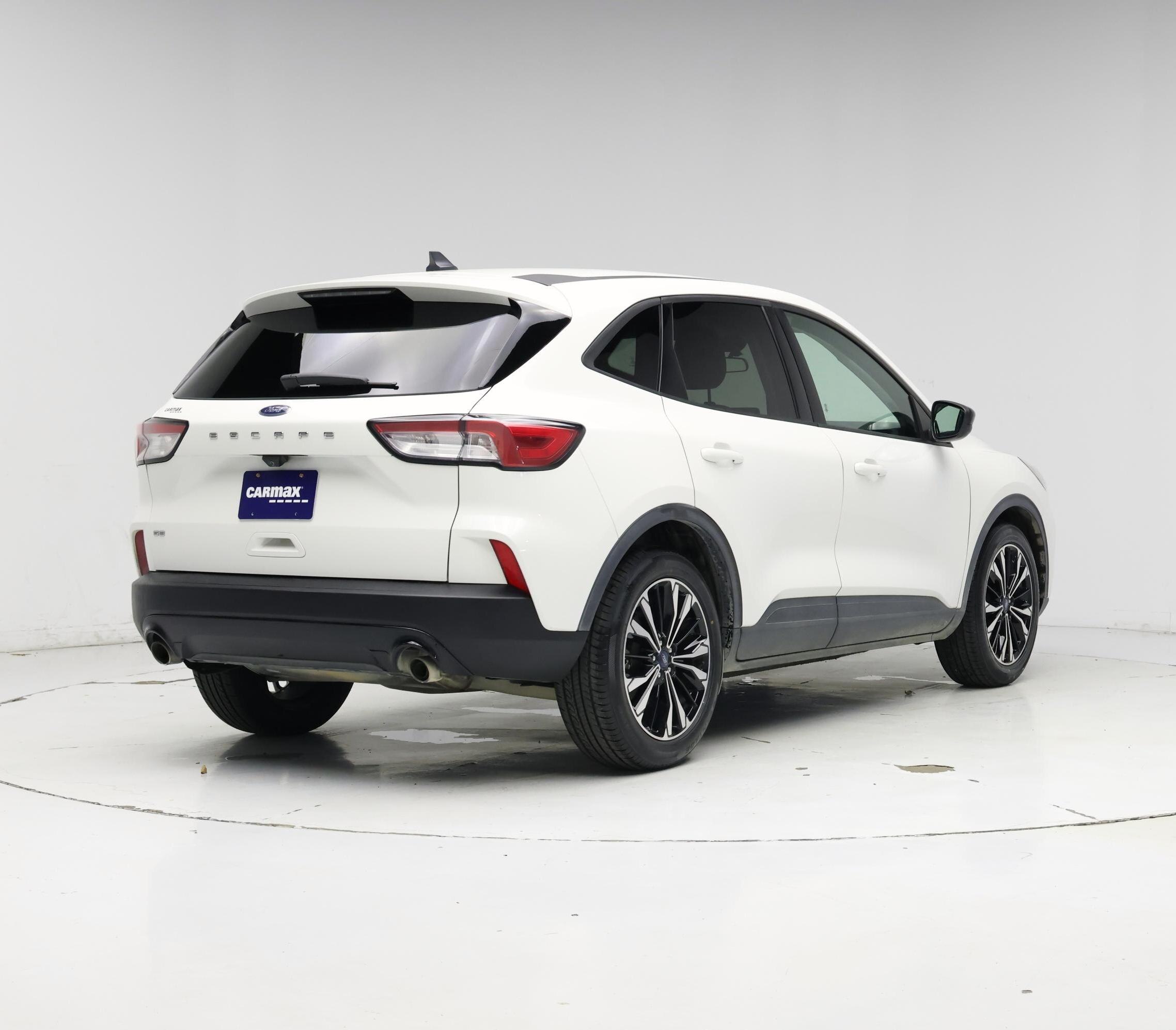 Thumbnail: 2022 Ford Escape - 8