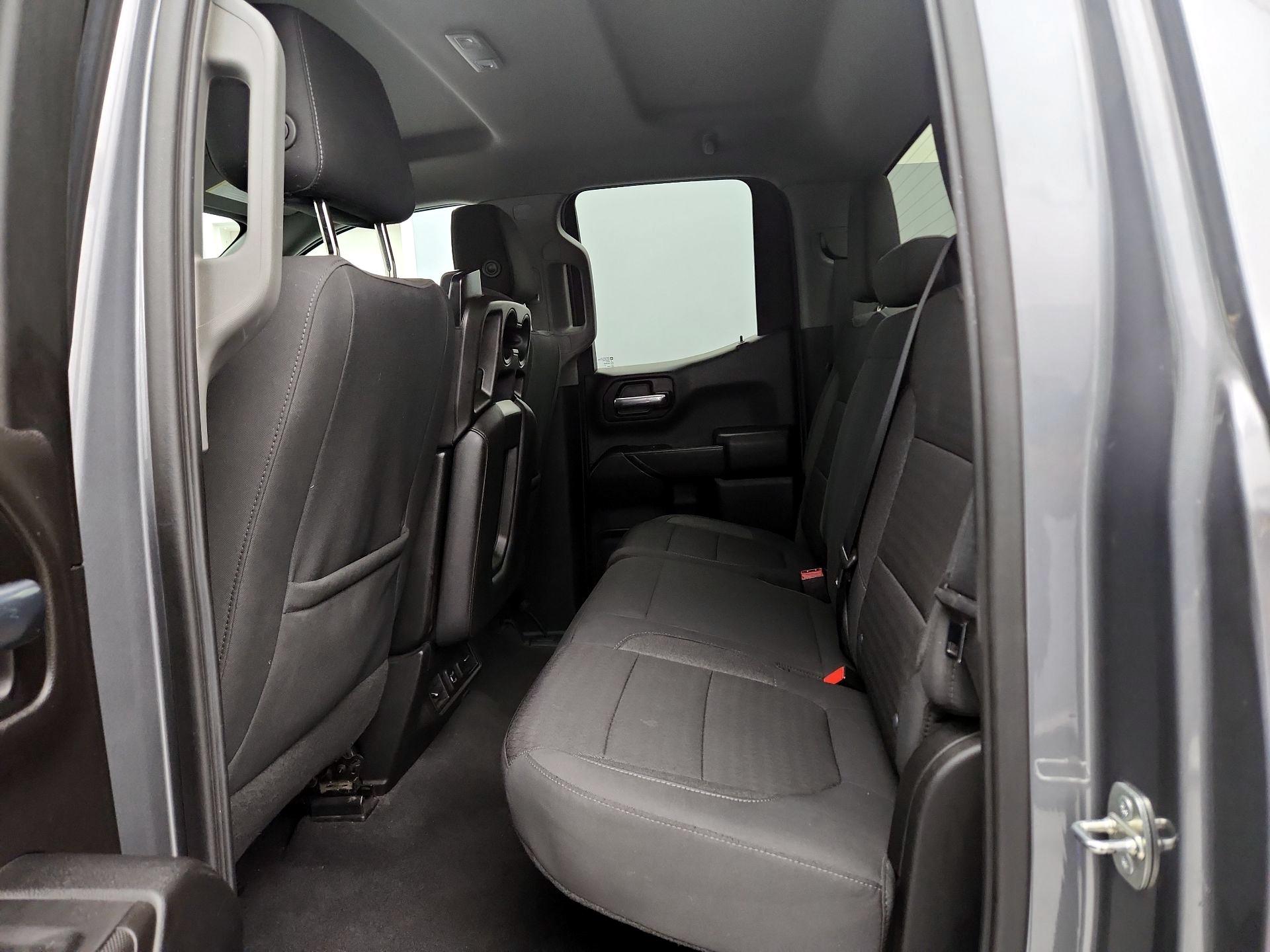 Thumbnail: 2020 Chevrolet Silverado 1500 - 19