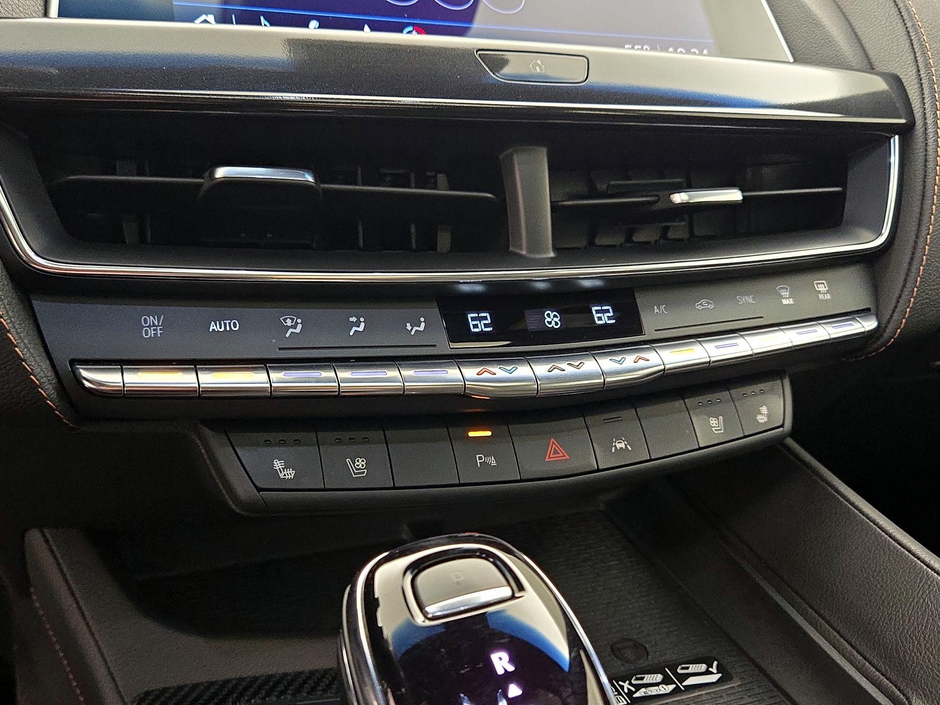 Thumbnail: 2023 Cadillac CT5 - 16
