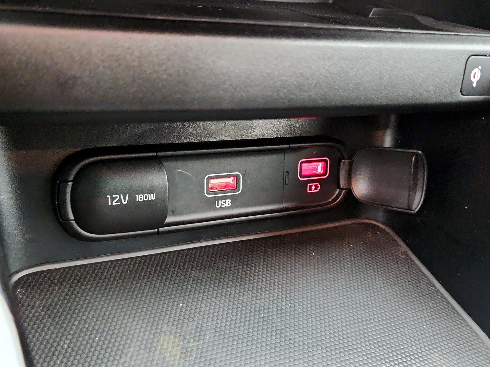 Thumbnail: 2022 Kia Forte - 19