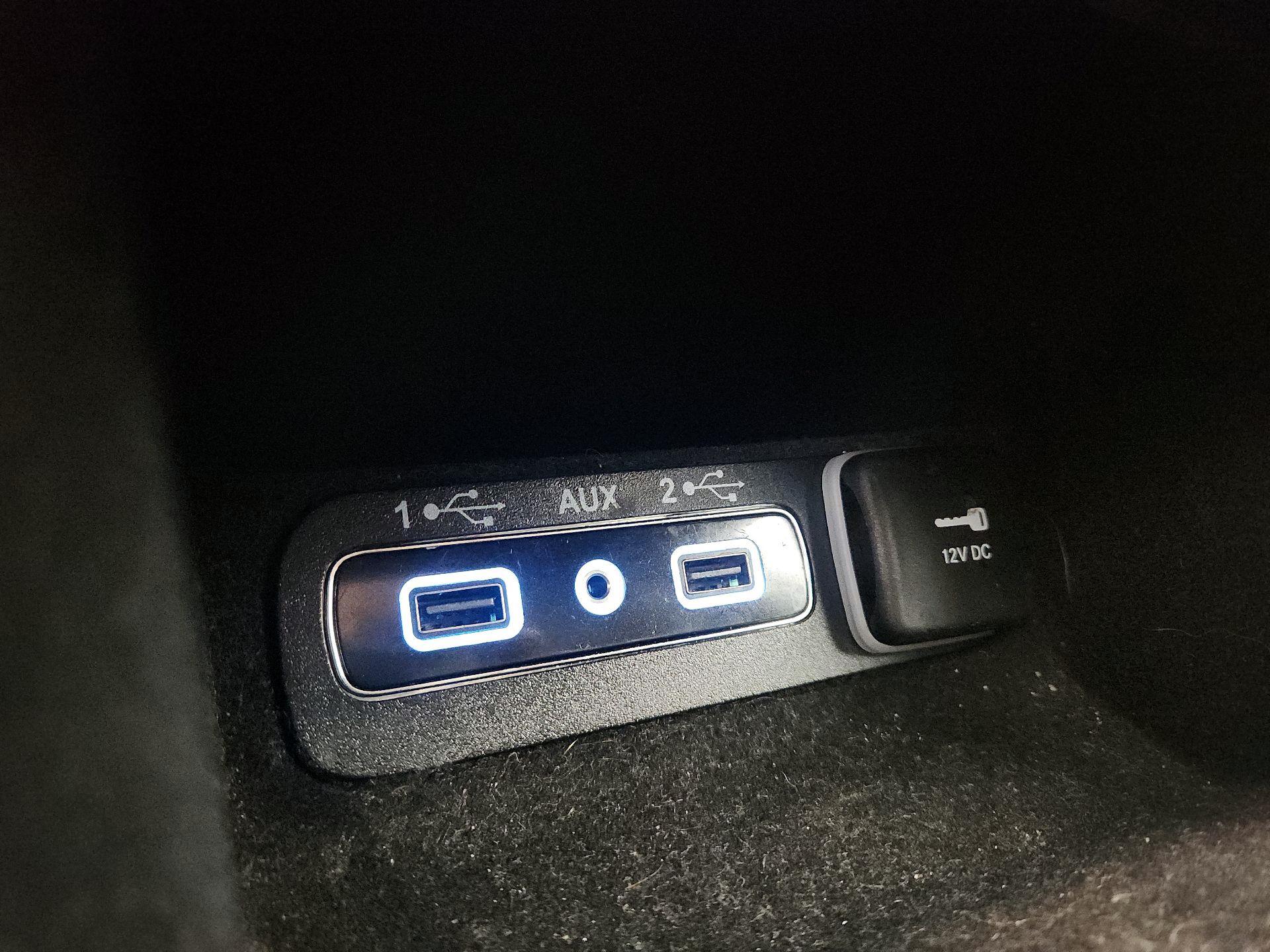 Thumbnail: 2020 Jeep Grand Cherokee - 19