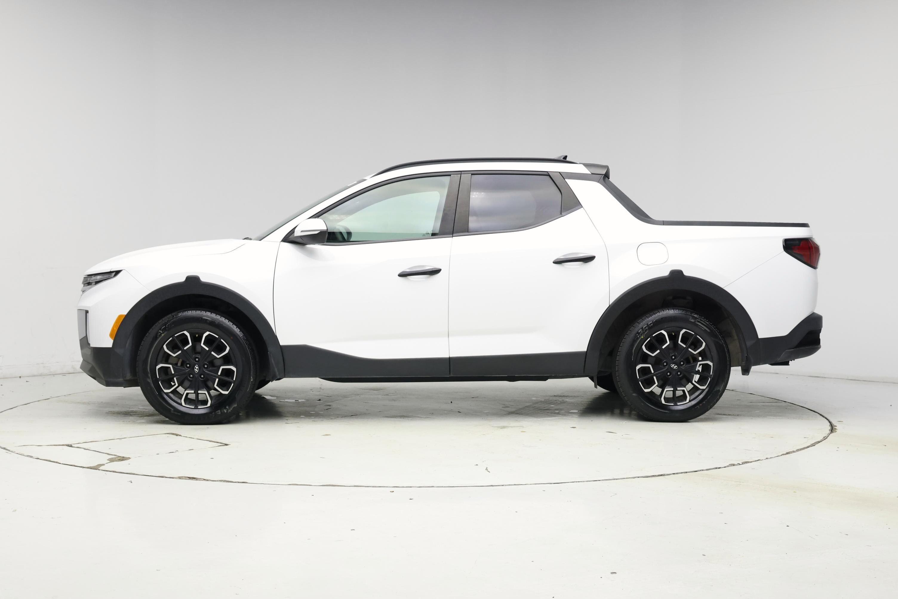Thumbnail: 2022 Hyundai Santa Cruz - 3